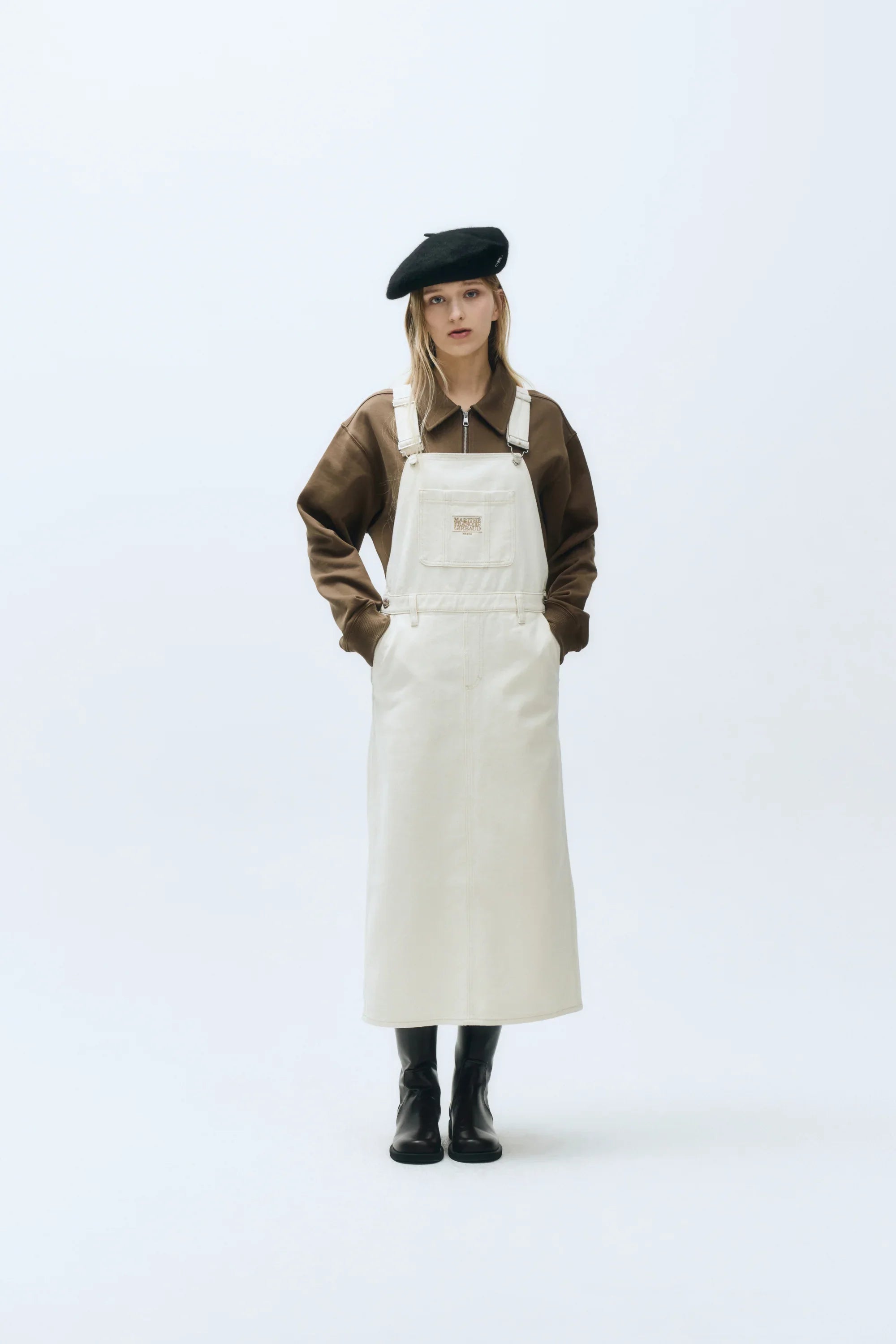 Circle Logo Embroidery Wool Beret Black