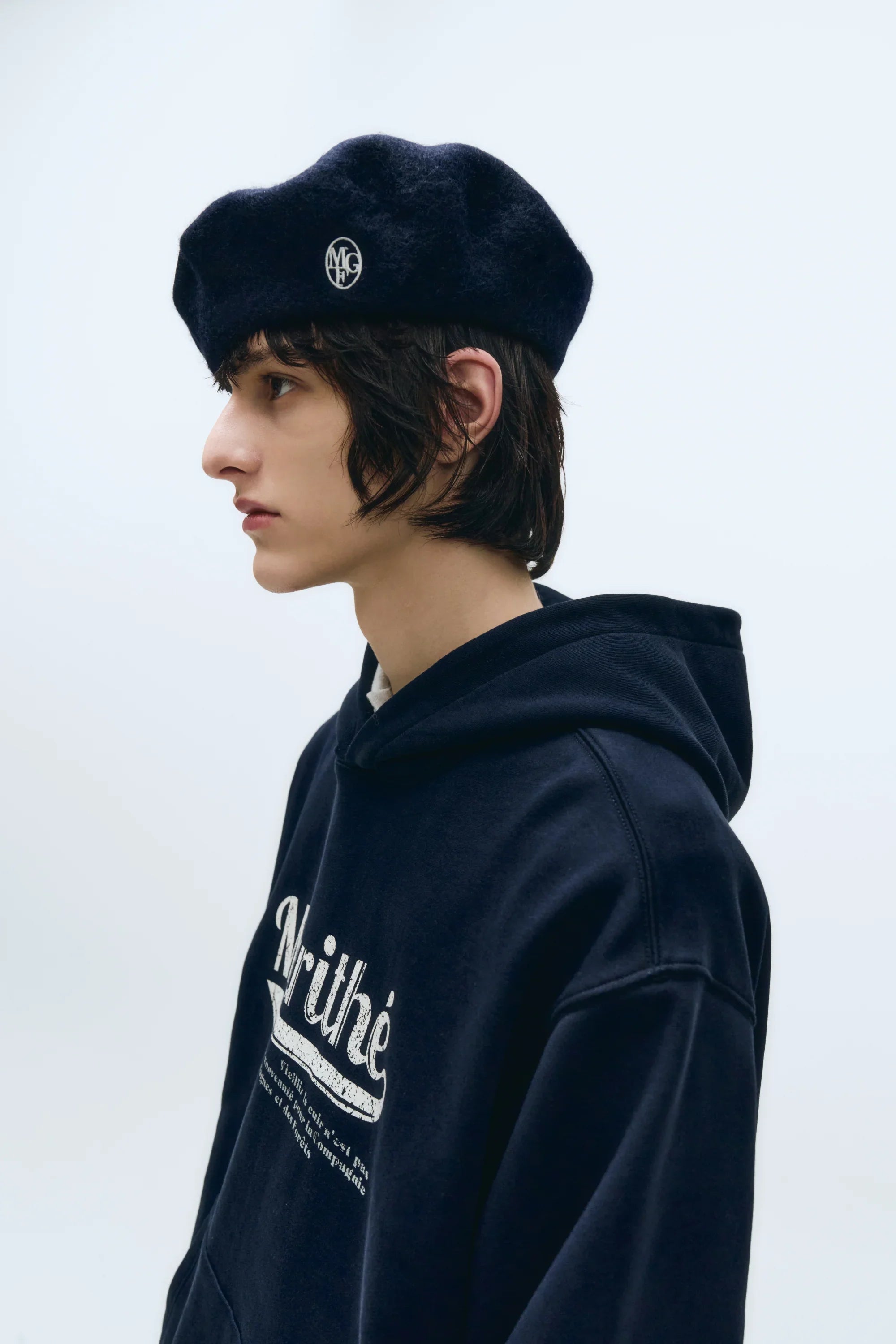 Circle Logo Embroidery Wool Beret Navy