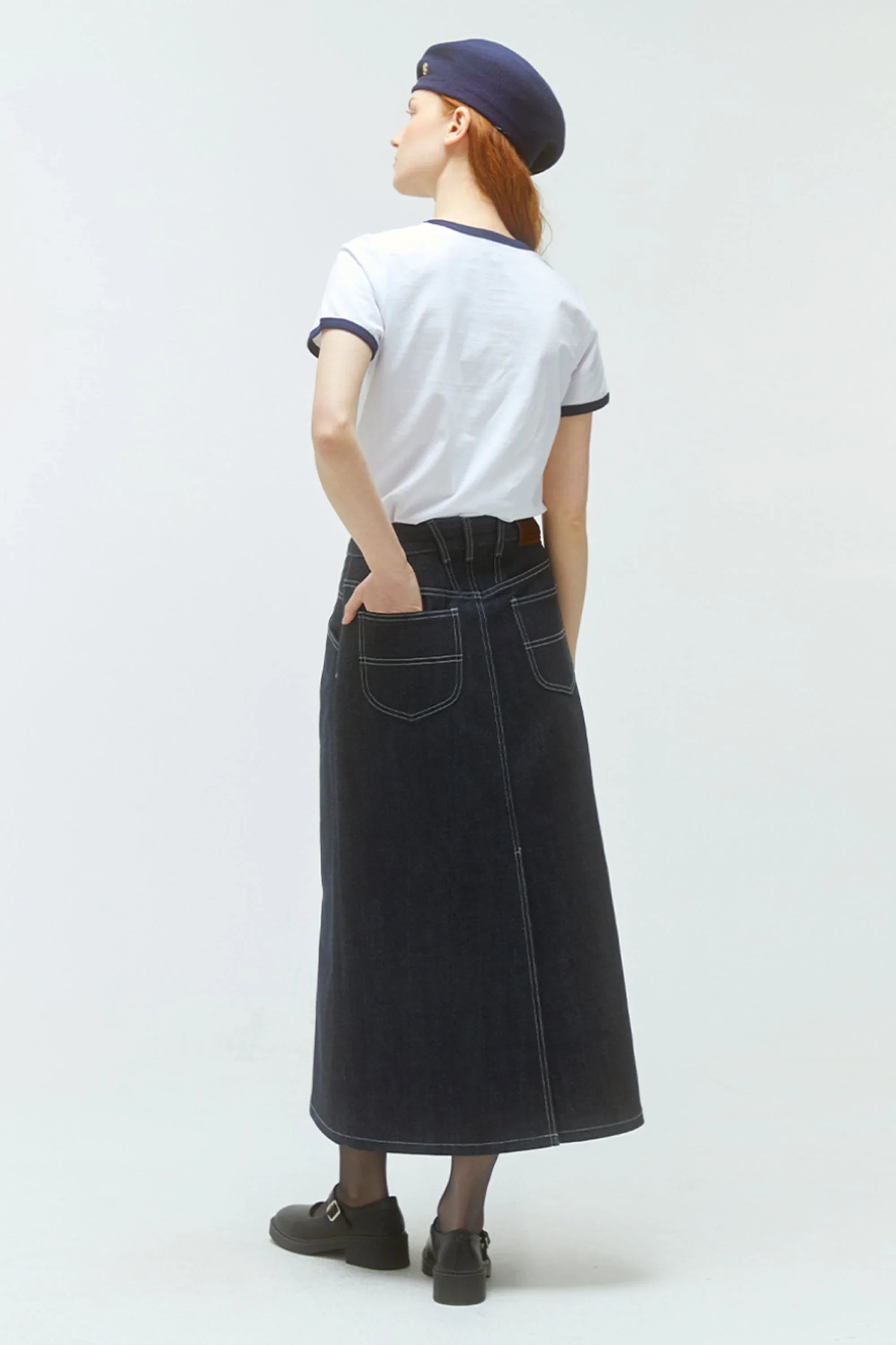 W Classic Logo Ringer Tee White