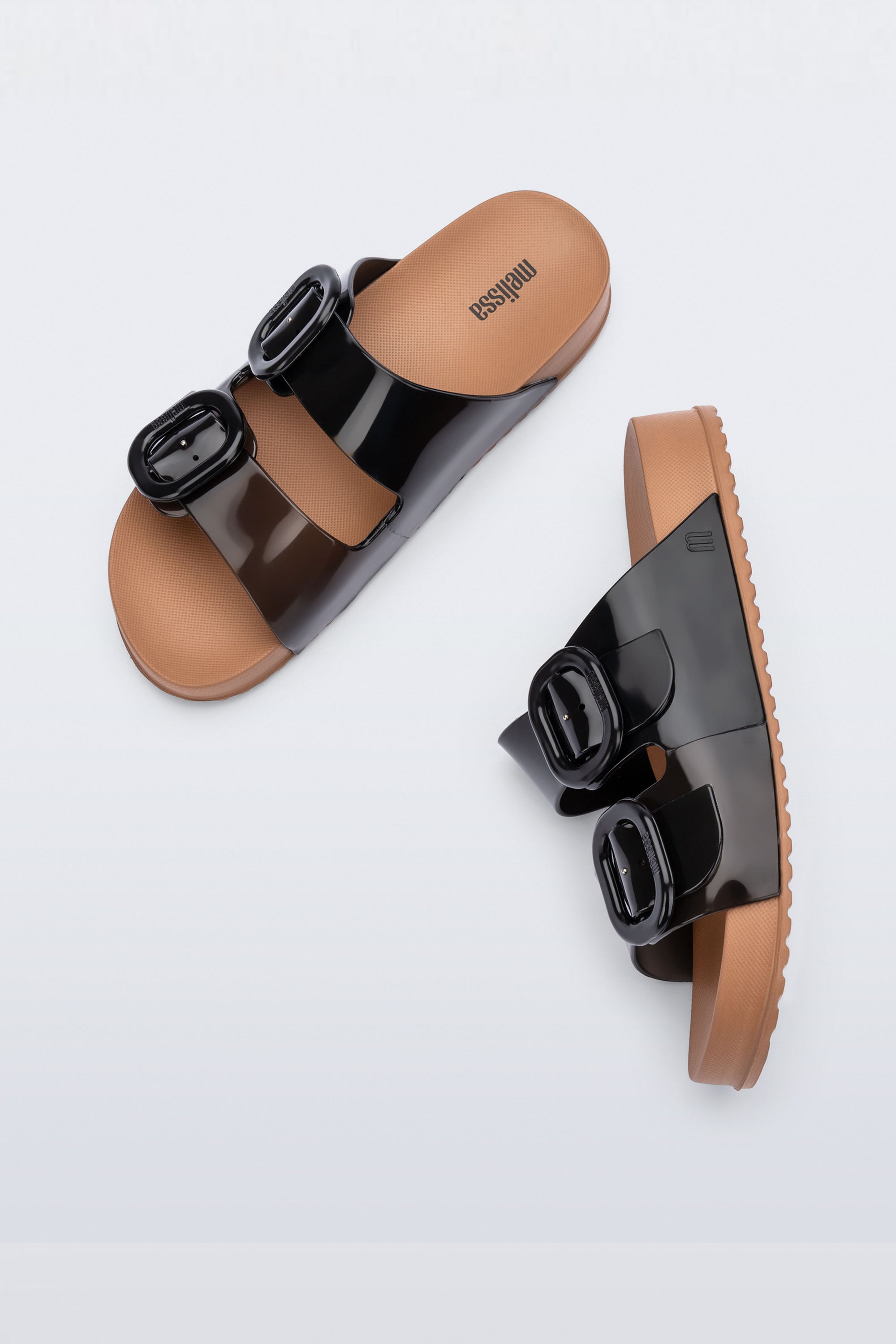 MELISSA COZY SLIDE AD