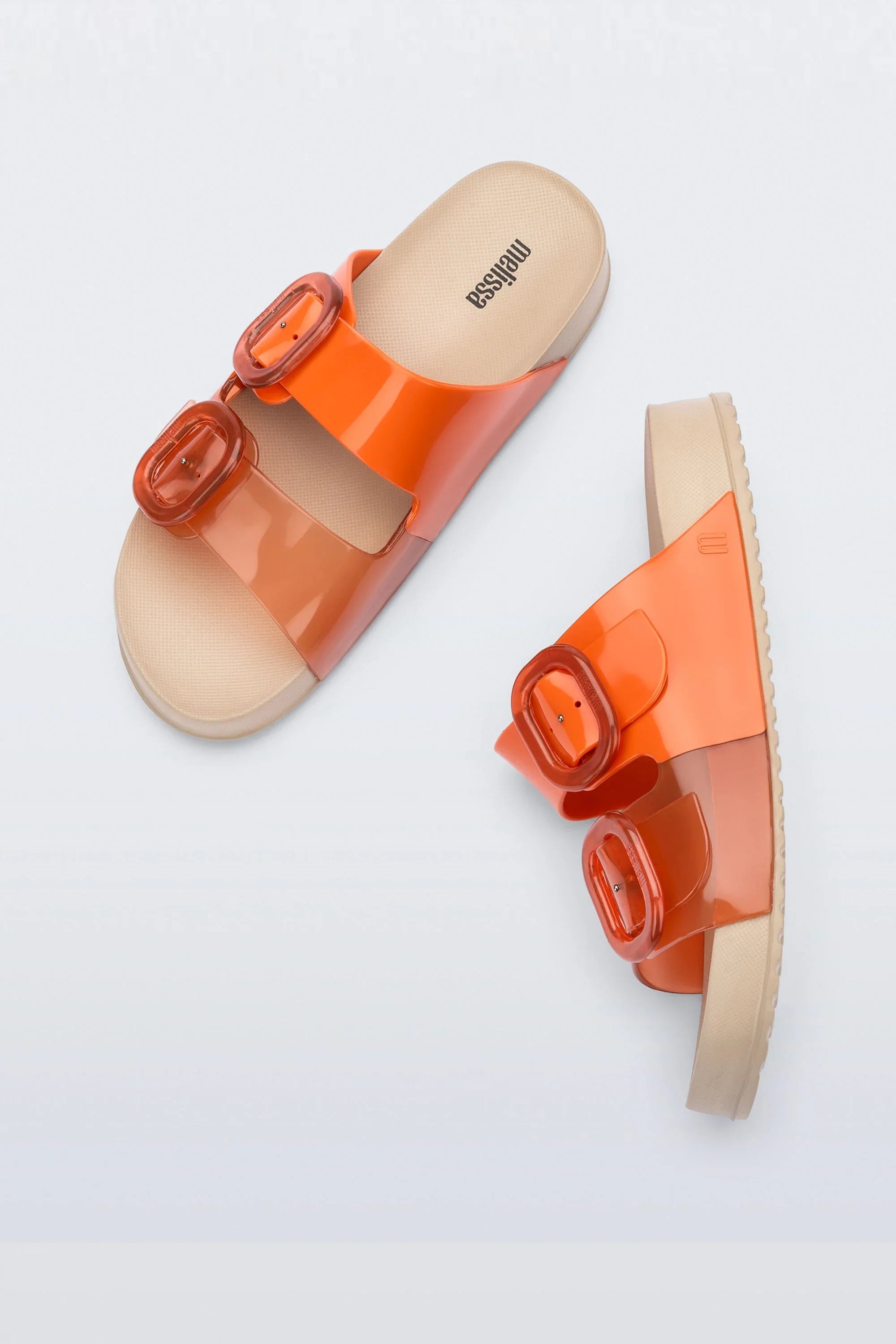 MELISSA COZY SLIDE AD