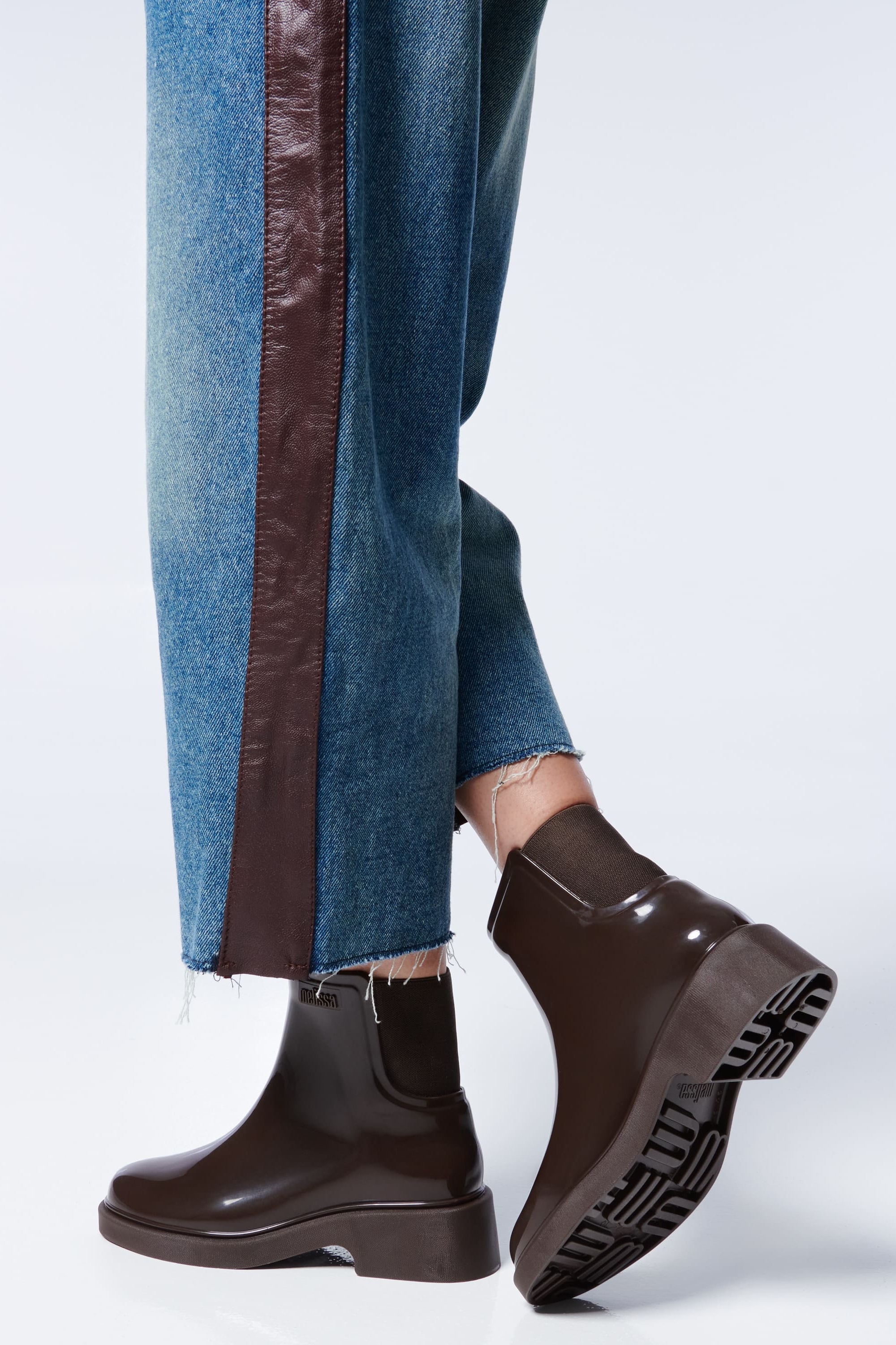 MELISSA CHELSEA BOOT AD