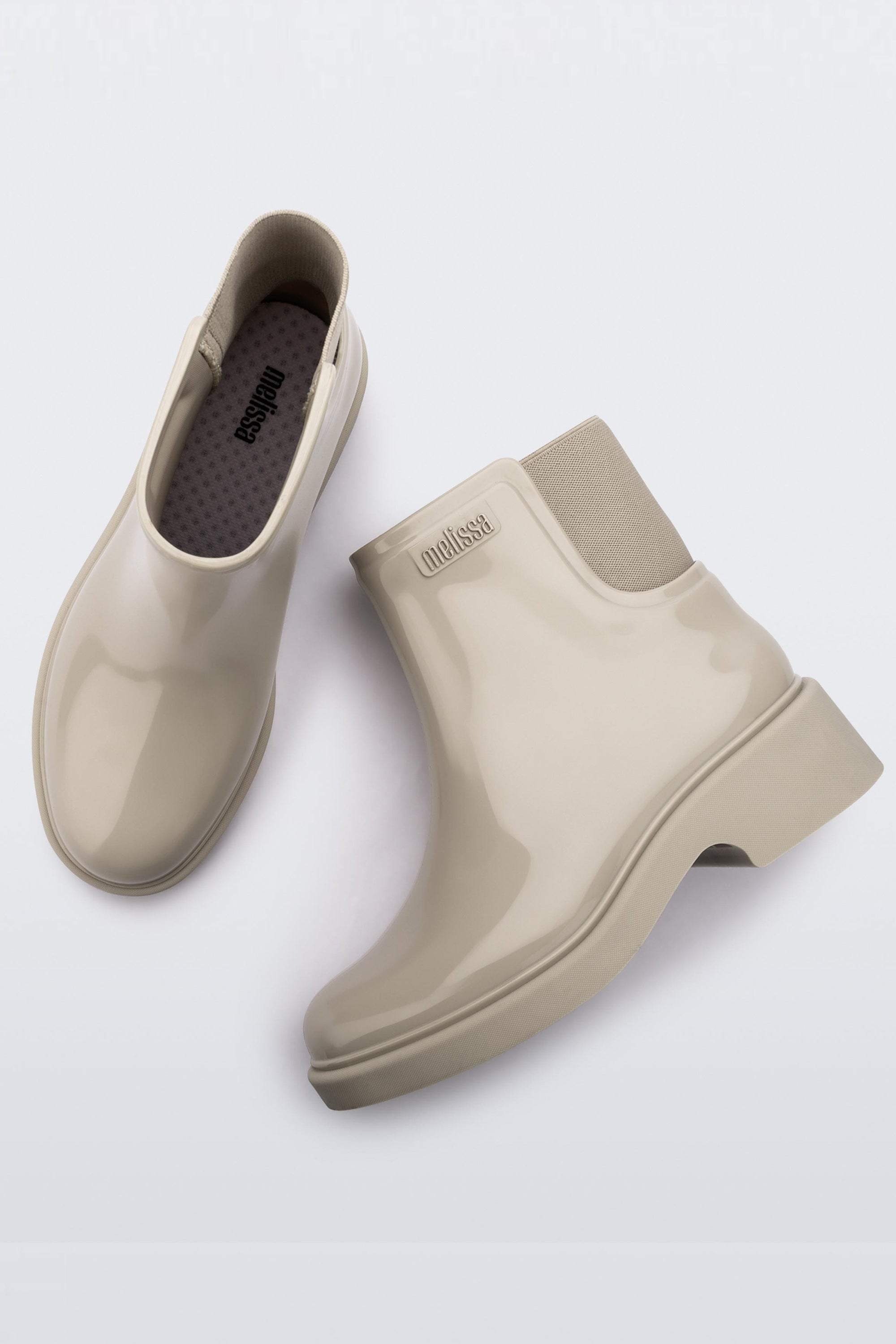 MELISSA CHELSEA BOOT AD