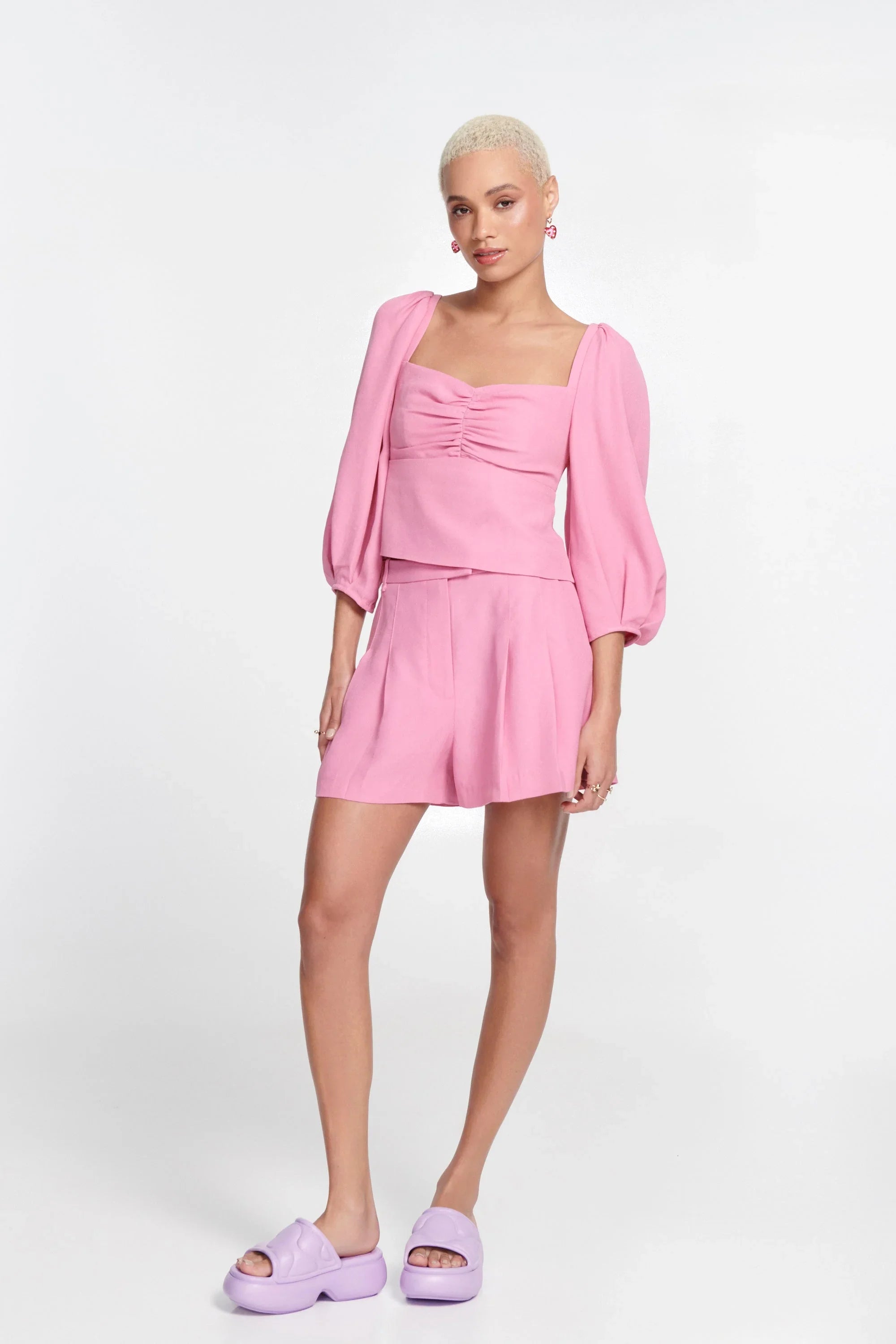 MELISSA FREE PUFF PLATFORM AD