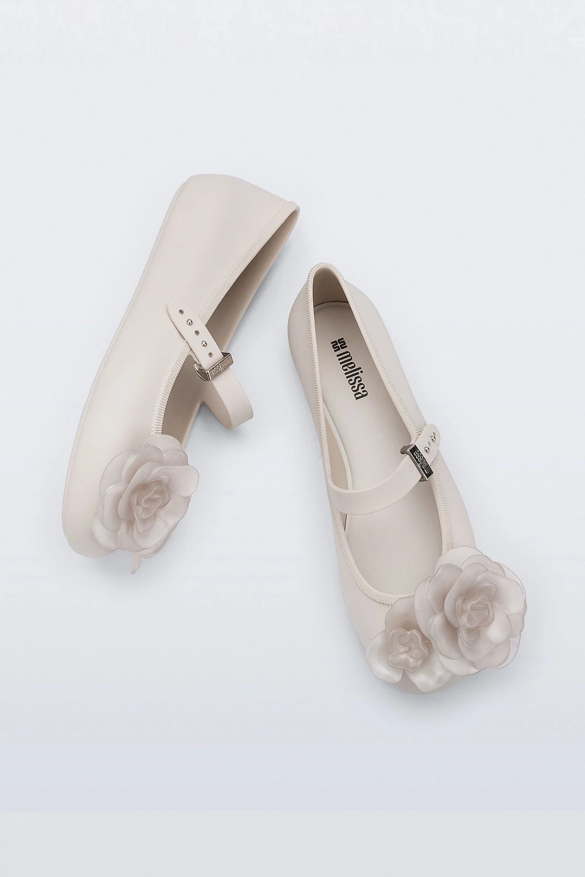 MELISSA SOFT BALLERINA PETALS AD