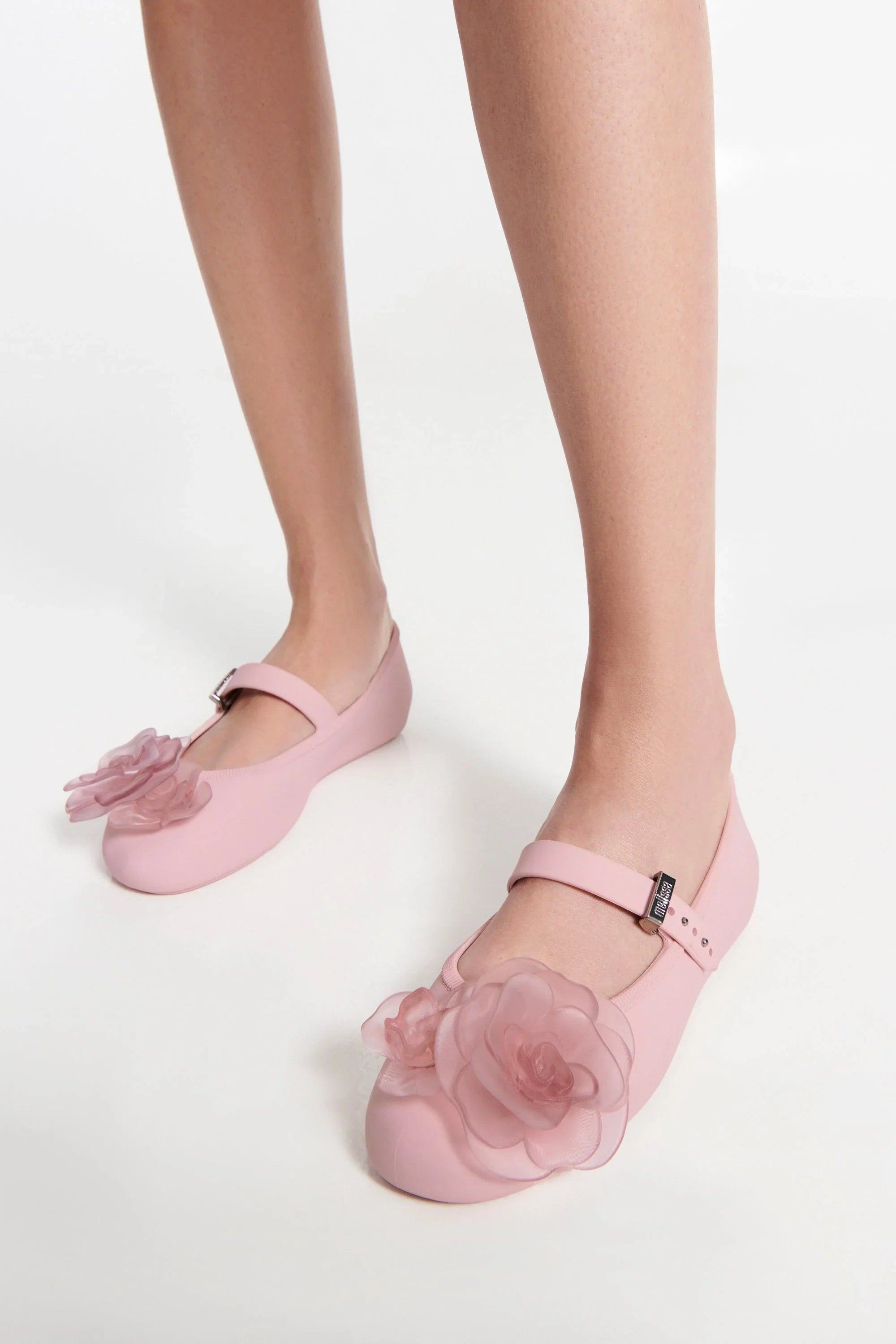 MELISSA SOFT BALLERINA PETALS AD