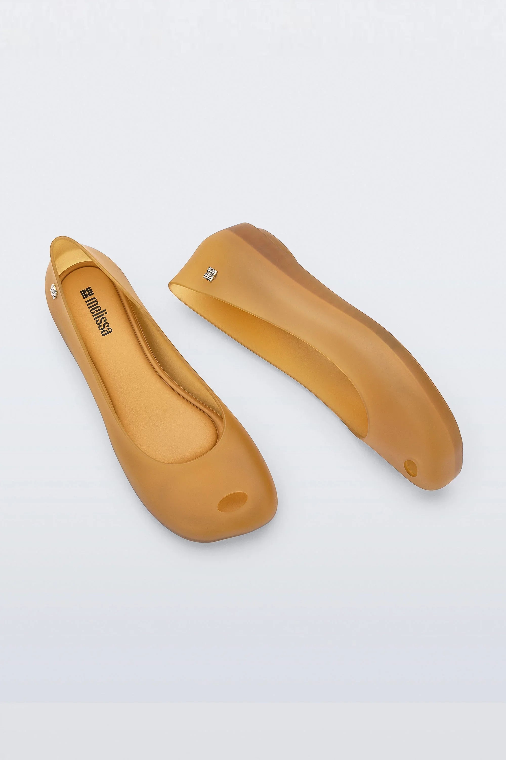 MELISSA ULTRAGIRL FUTURA AD