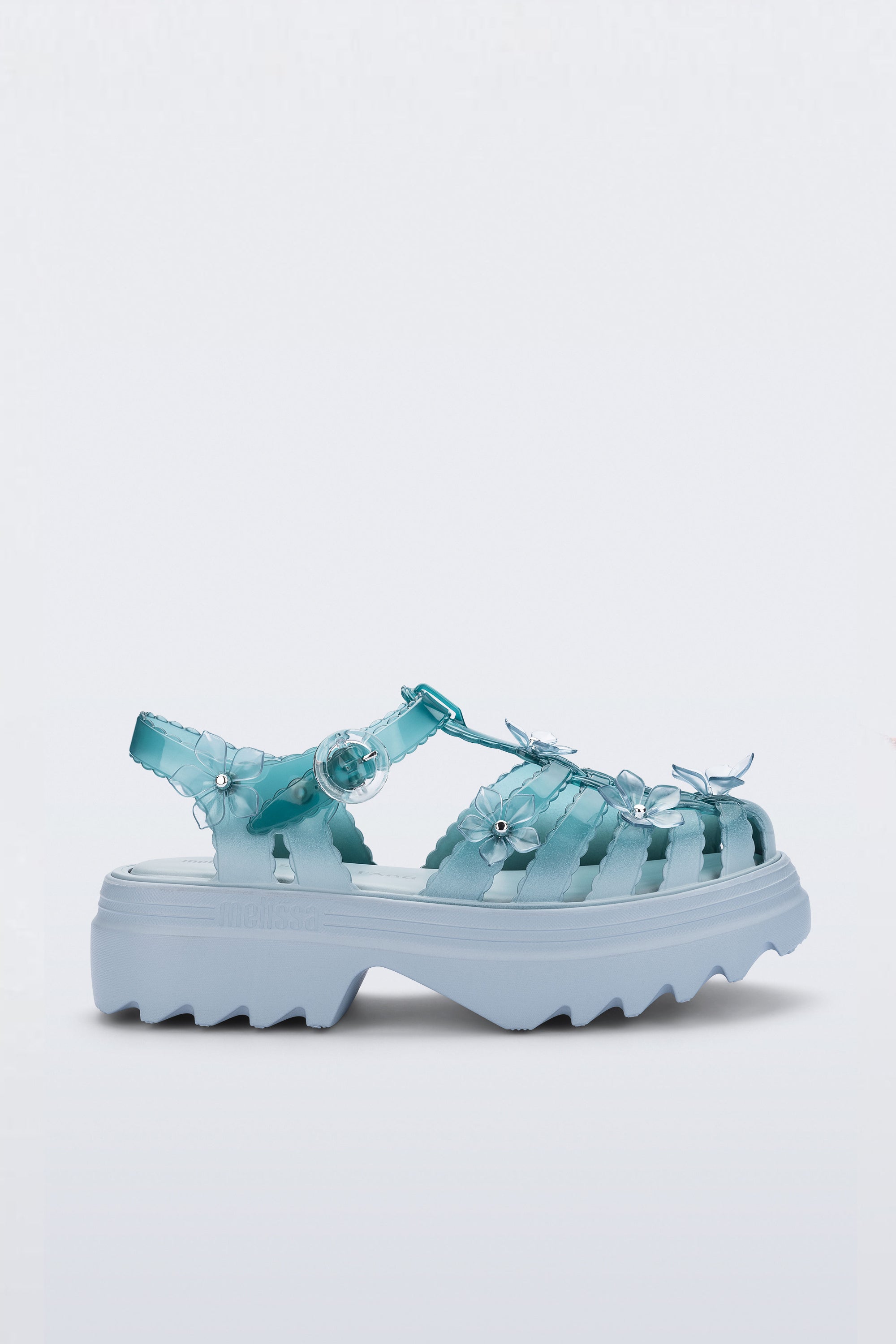 MELISSA POSSESSION PLATFORM SAKURA + SUSAN FANG AD