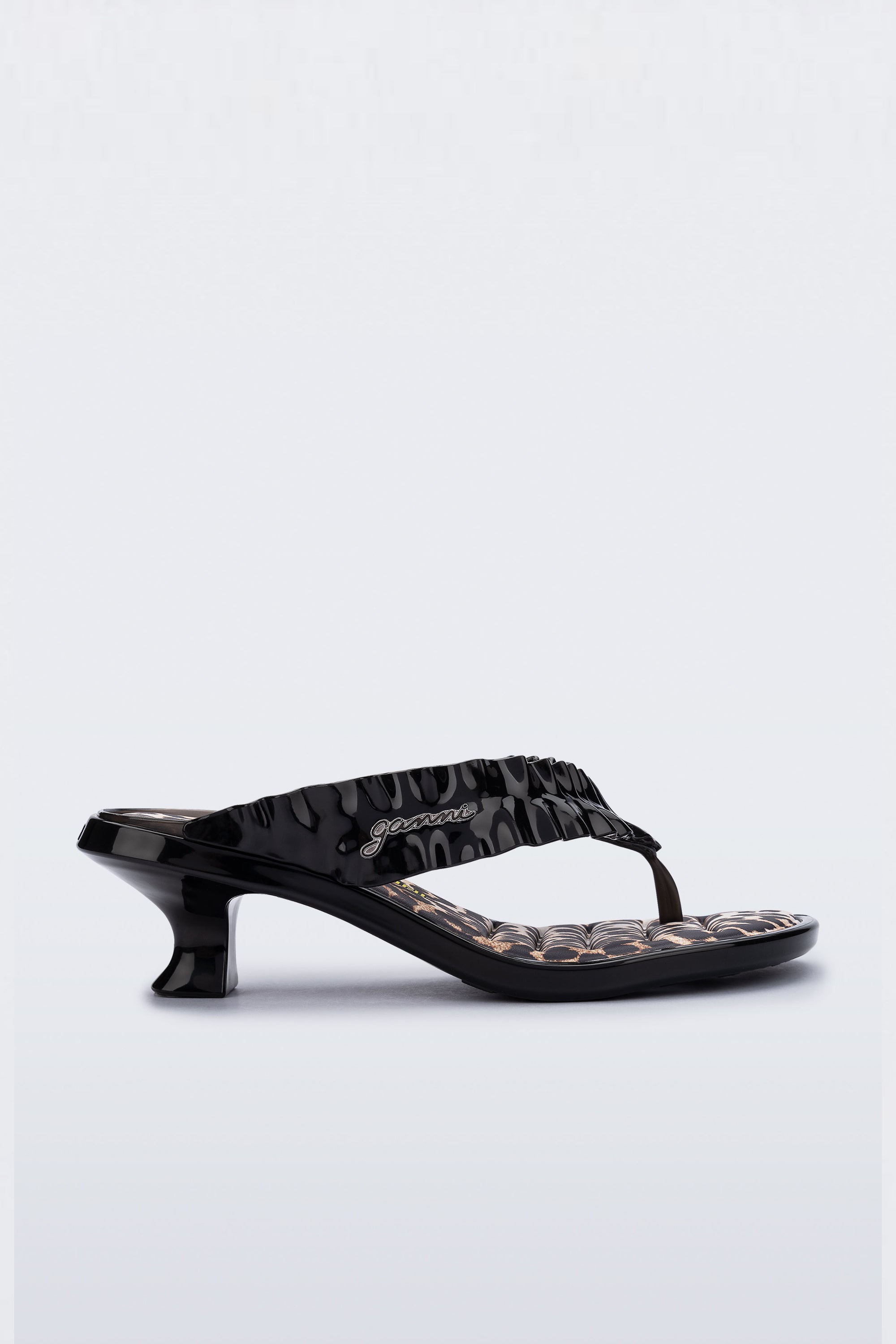 MELISSA THONG KITTEN HEEL + GANNI AD รองเท้าส้นสูง
