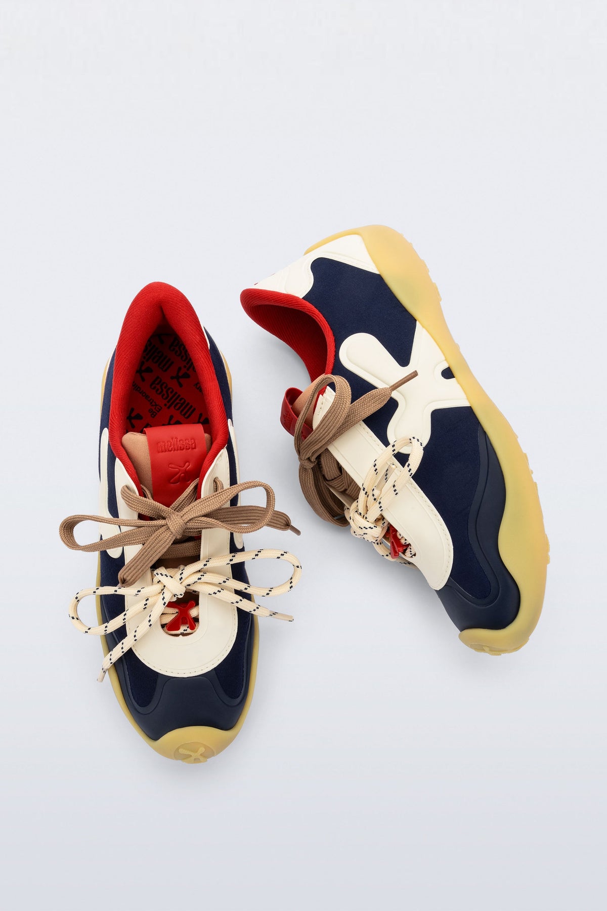 MELISSA X BEND AD รองเท้าผ้าใบ