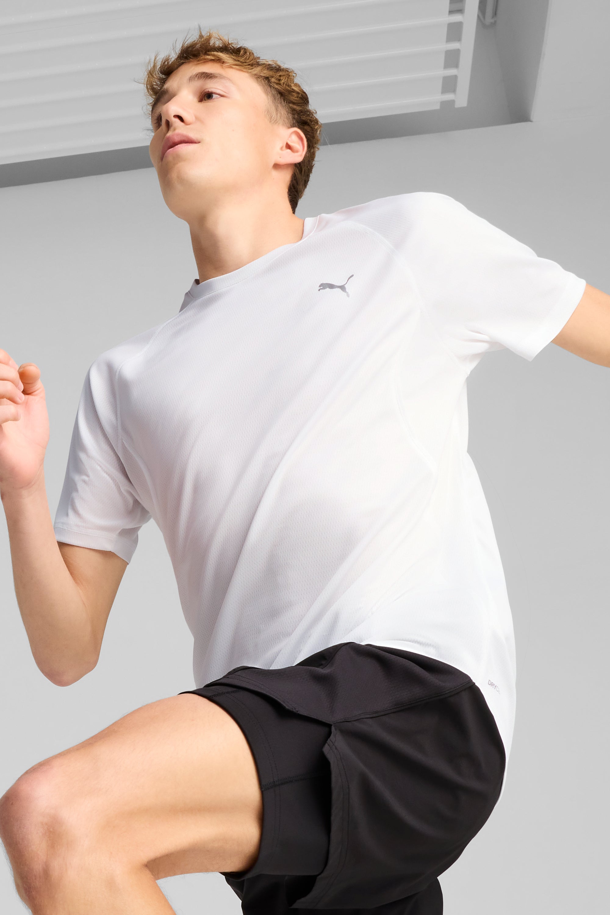 M RUN VELOCITY TEE