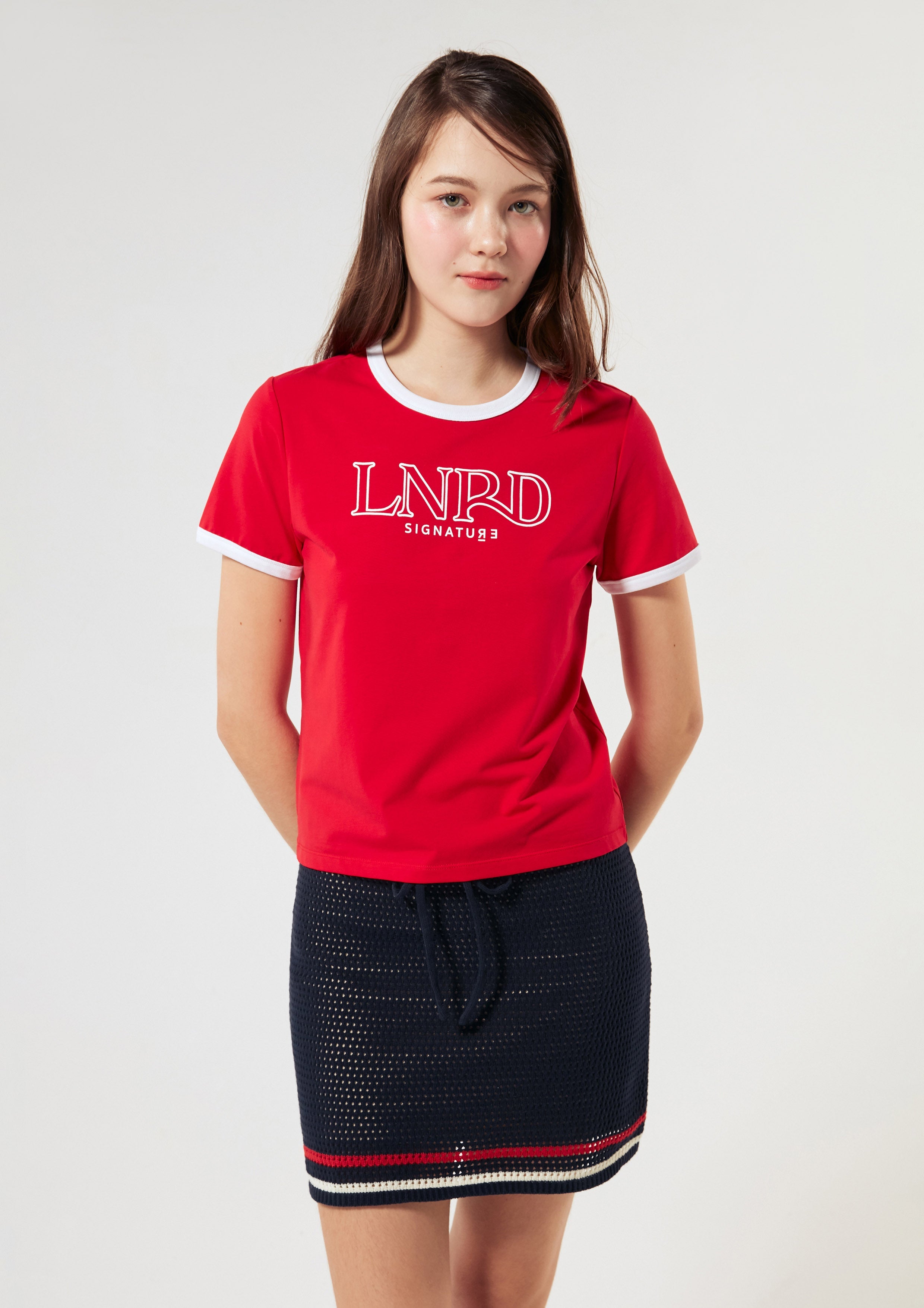 เสื้อยืดแขนสั้น ขอบสีคอนทราสต์ คอลเลกชัน LNRD Signature