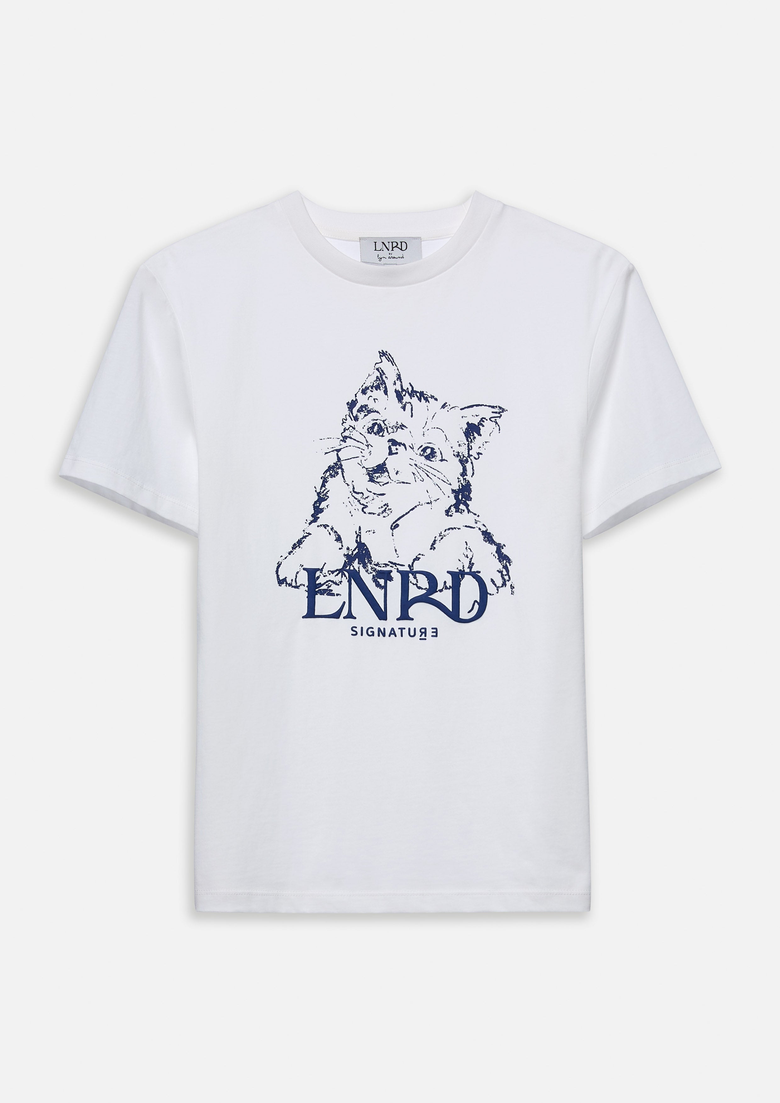 เสื้อยืดทรงสลิม พิมพ์ลายแมวและโลโก้ คอลเลกชัน LNRD Signature