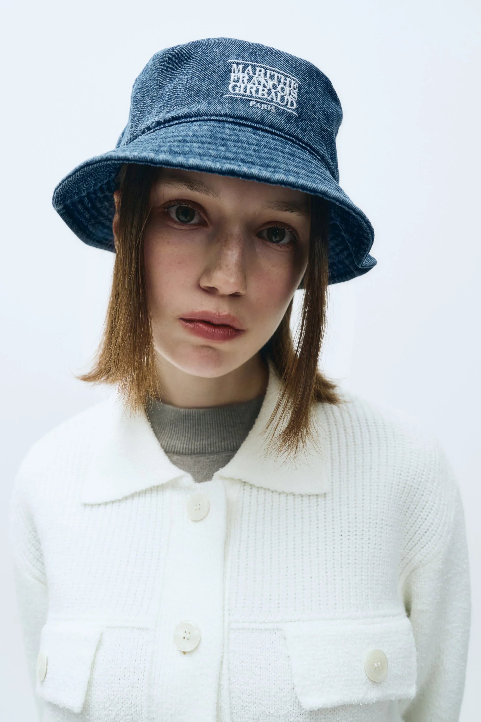 Classic Logo Bucket Hat Blue