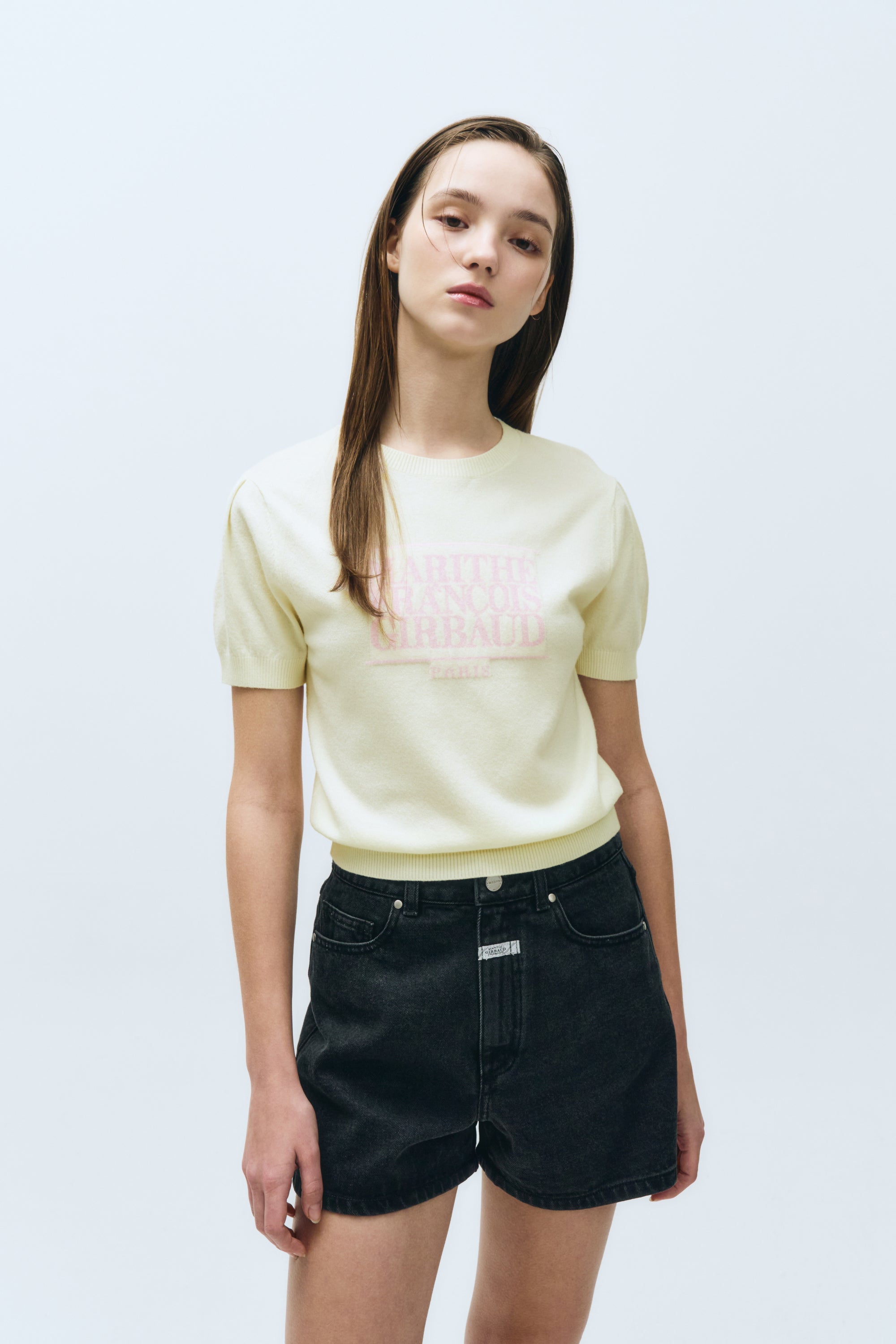 W Classic Logo Half Knit Ivory