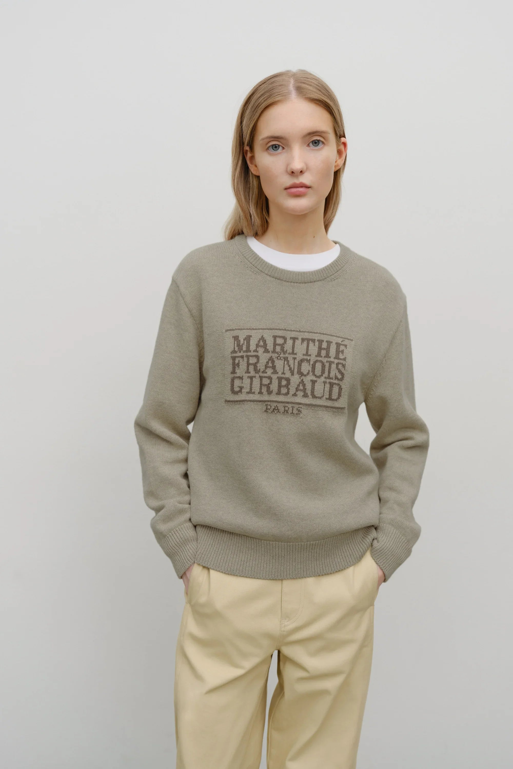 Classic Logo Knit Pullover Oatmeal