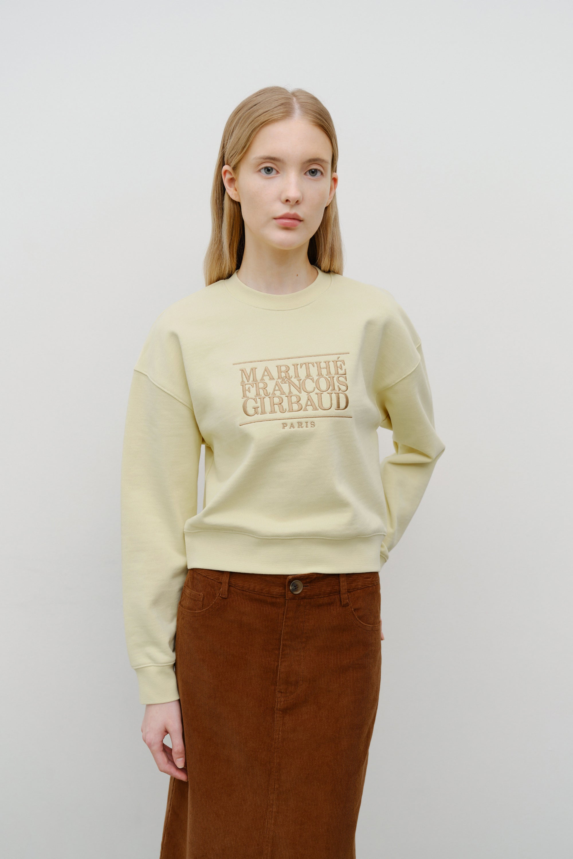 W Classic Logo Crop Sweatshirt Light Yellow