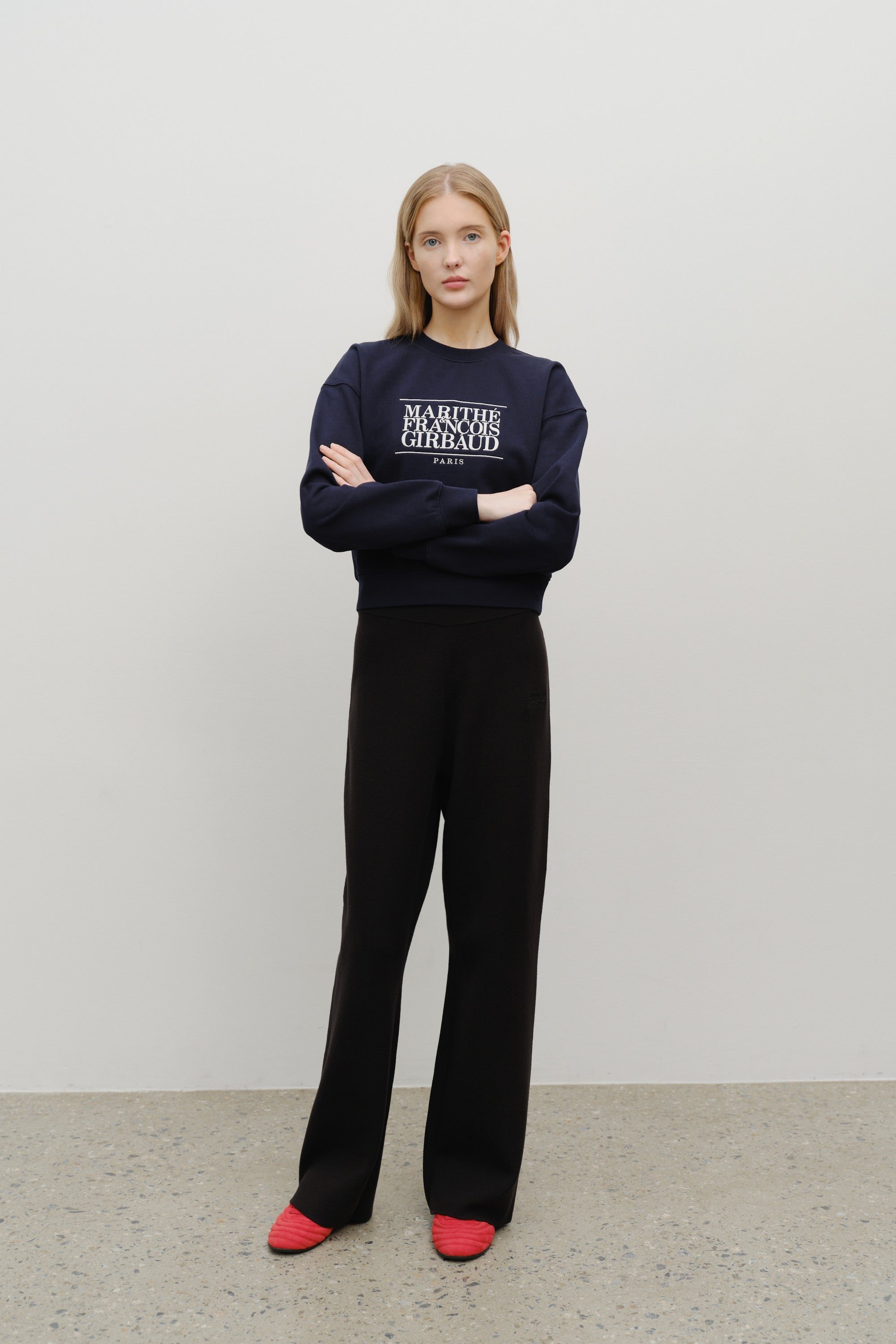 W Classic Logo Crop Sweatshirt Navy