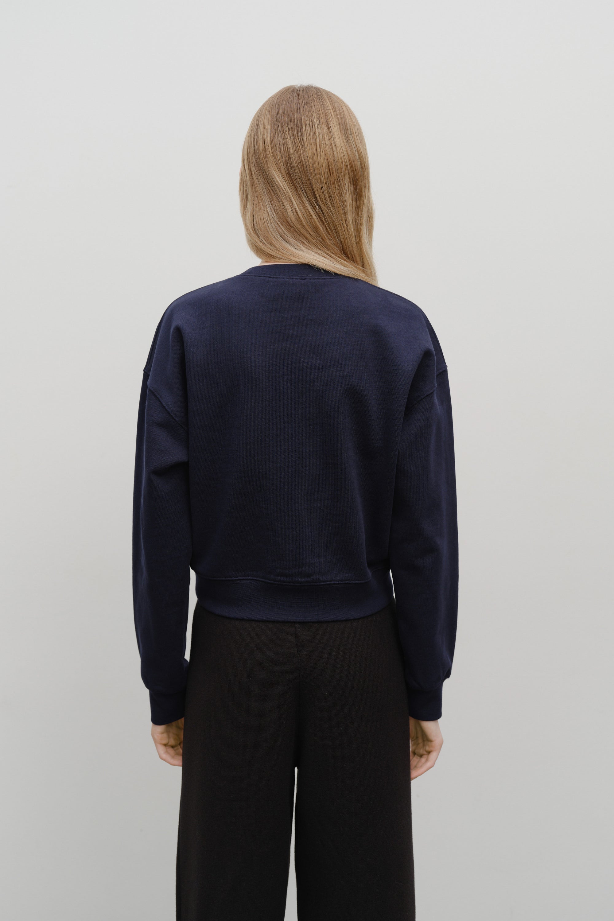 W Classic Logo Crop Sweatshirt Navy