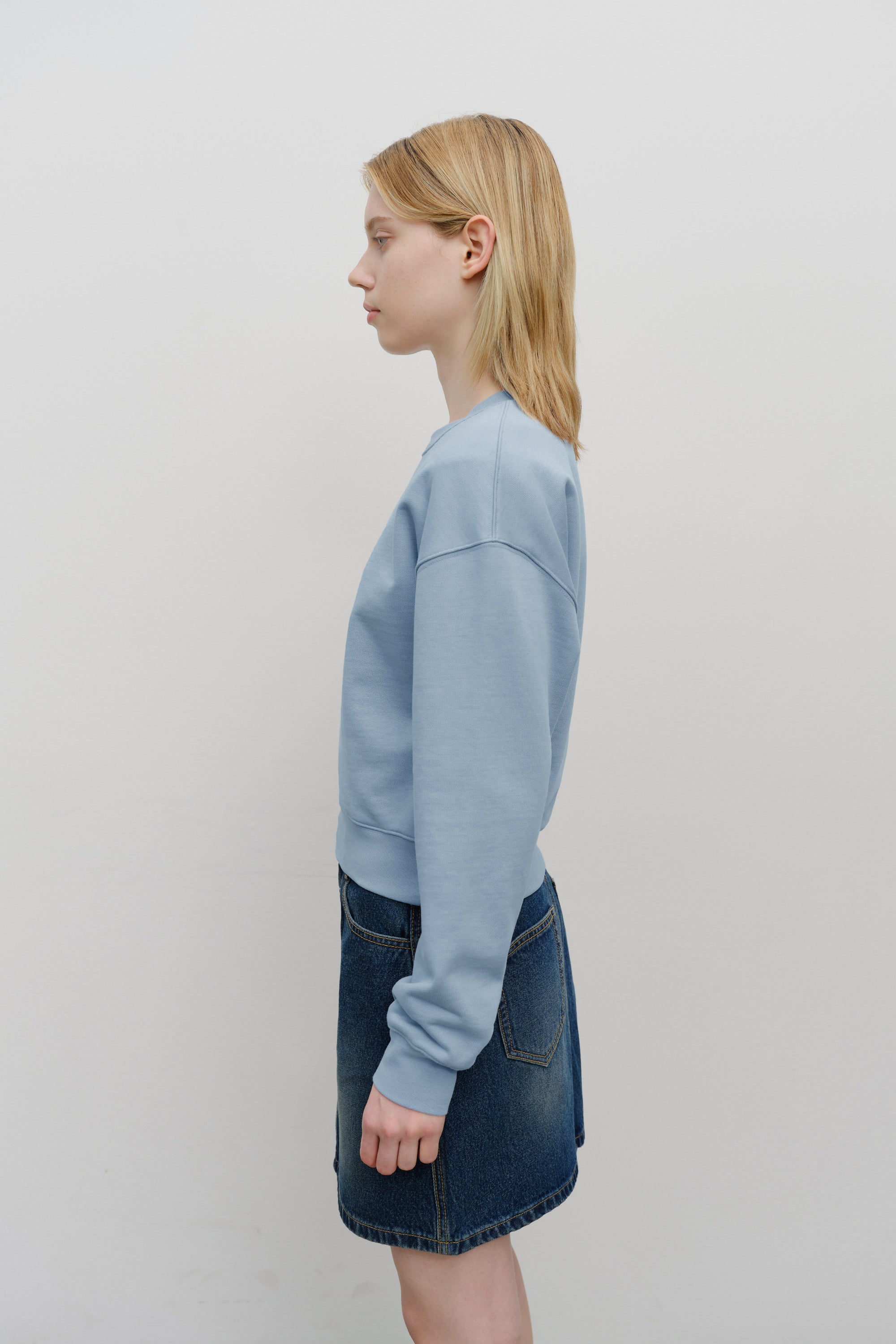 W Classic Logo Crop Sweatshirt Sky Blue