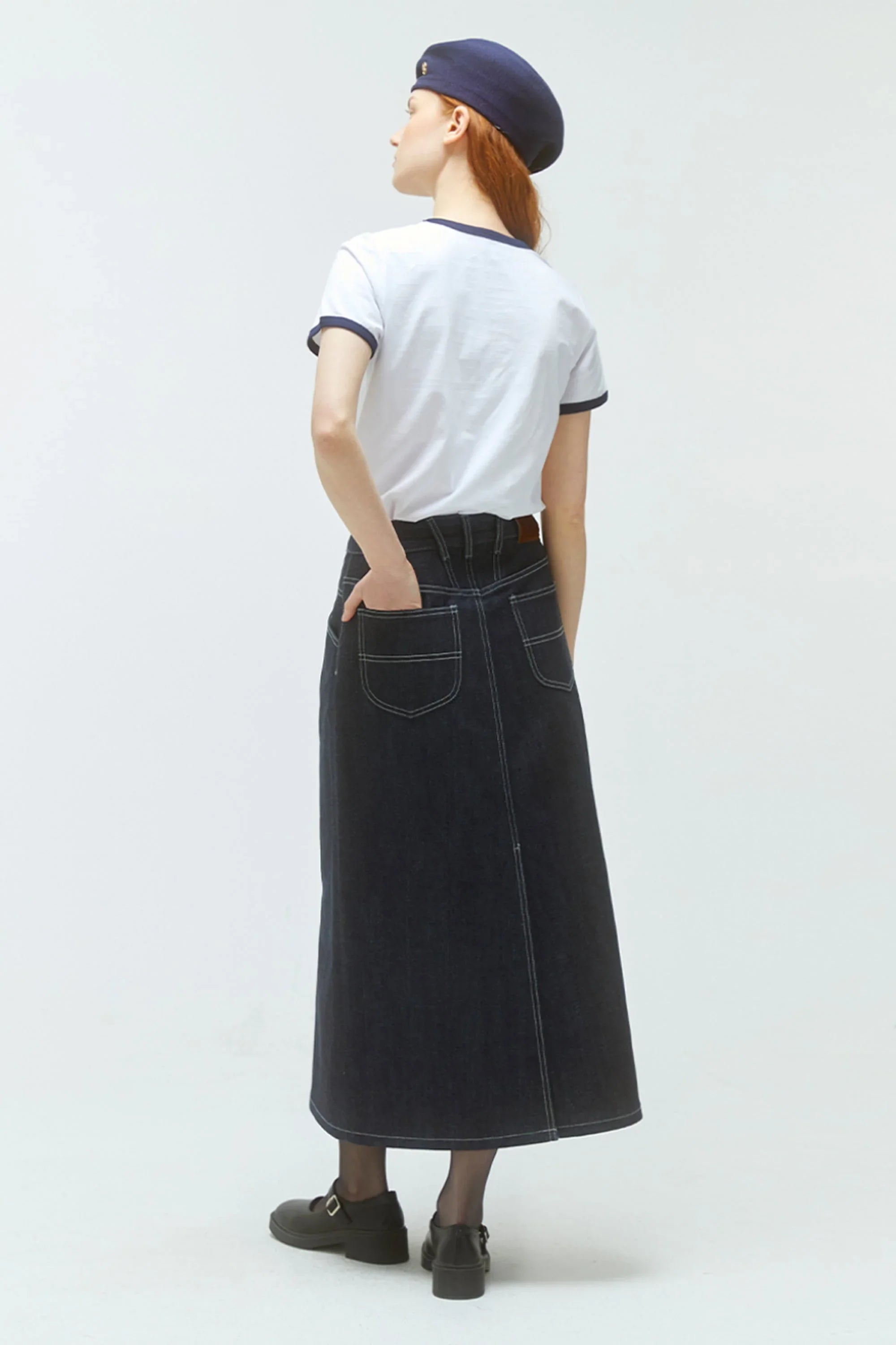 W Classic Logo Ringer Tee White