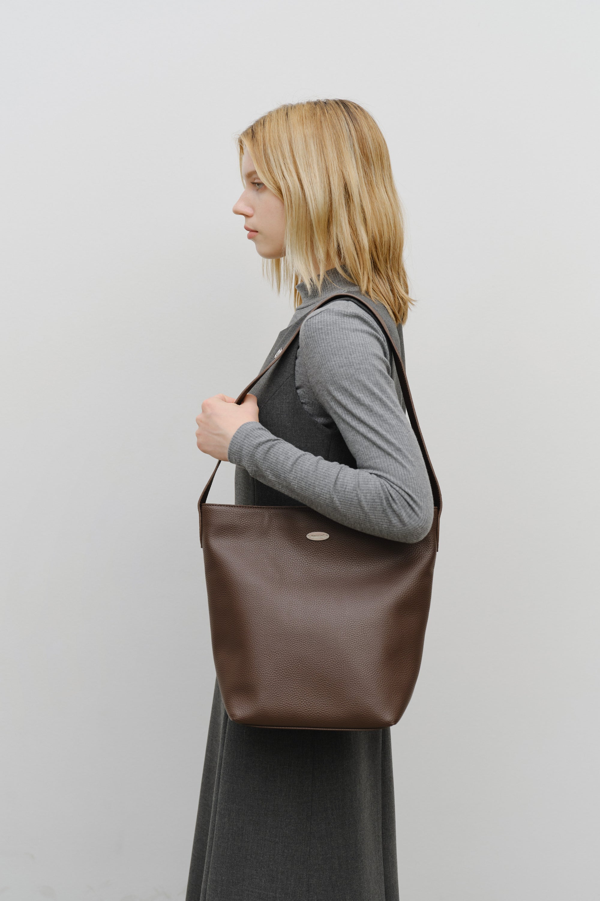 Classic Logo Bucket Bag Brown
