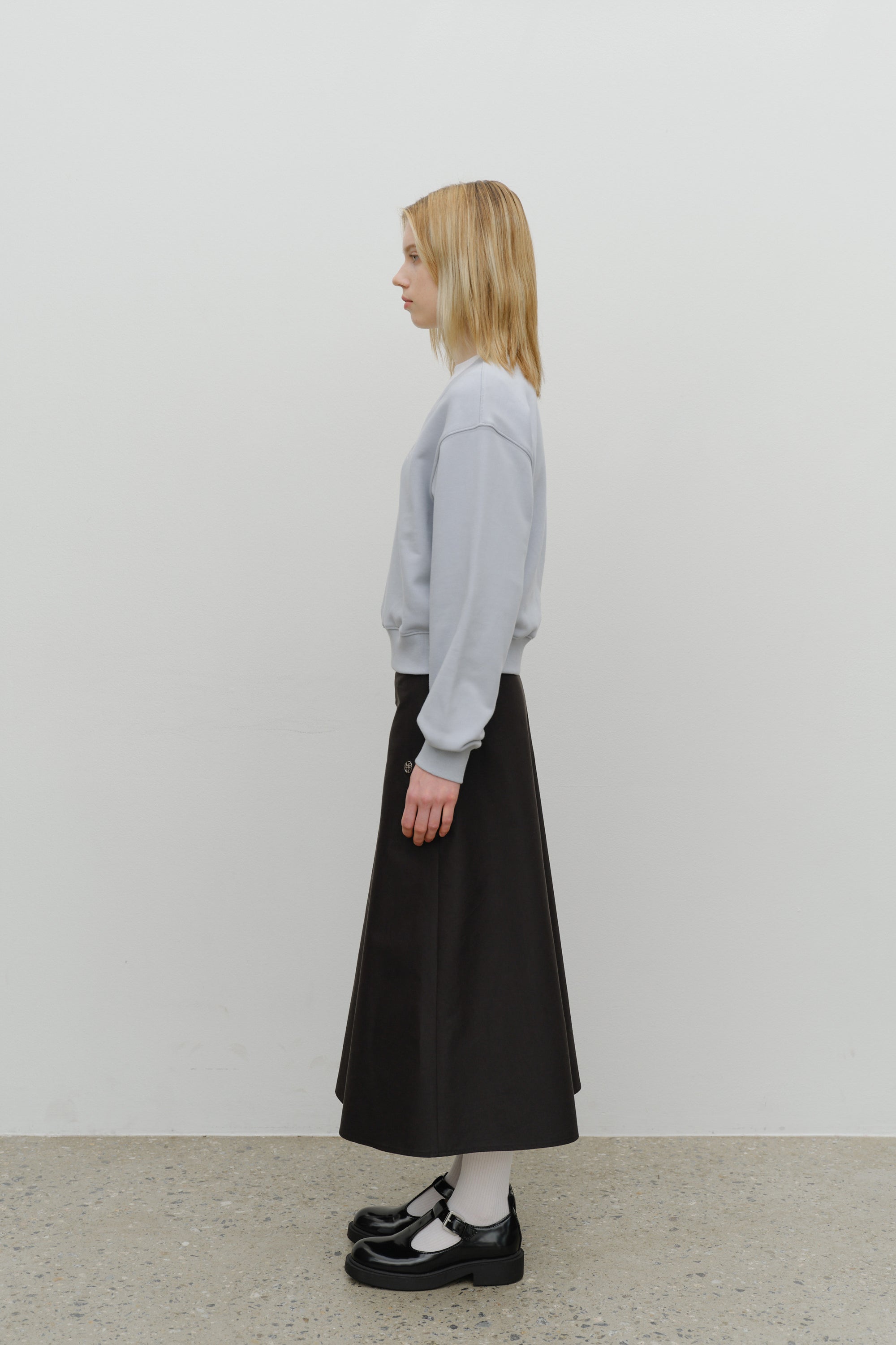 W Semi Flare Skirt Black
