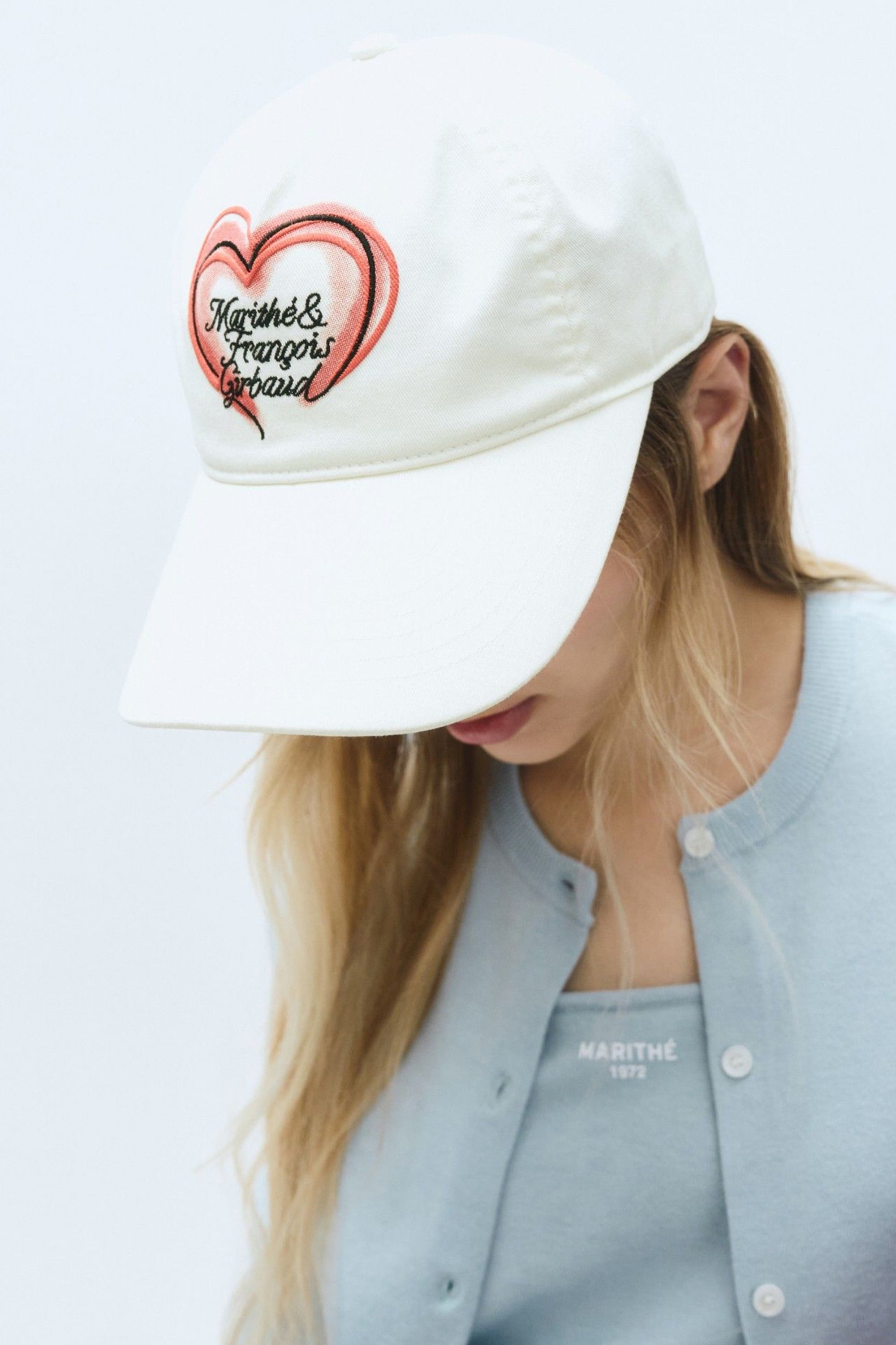 Heart Lettering Logo 5P Cap Ivory