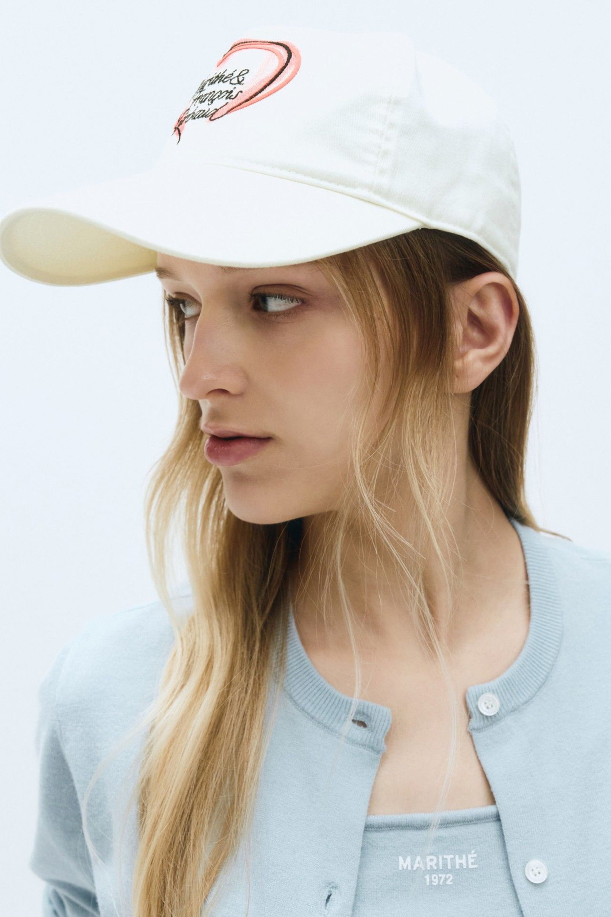 Heart Lettering Logo 5P Cap Ivory