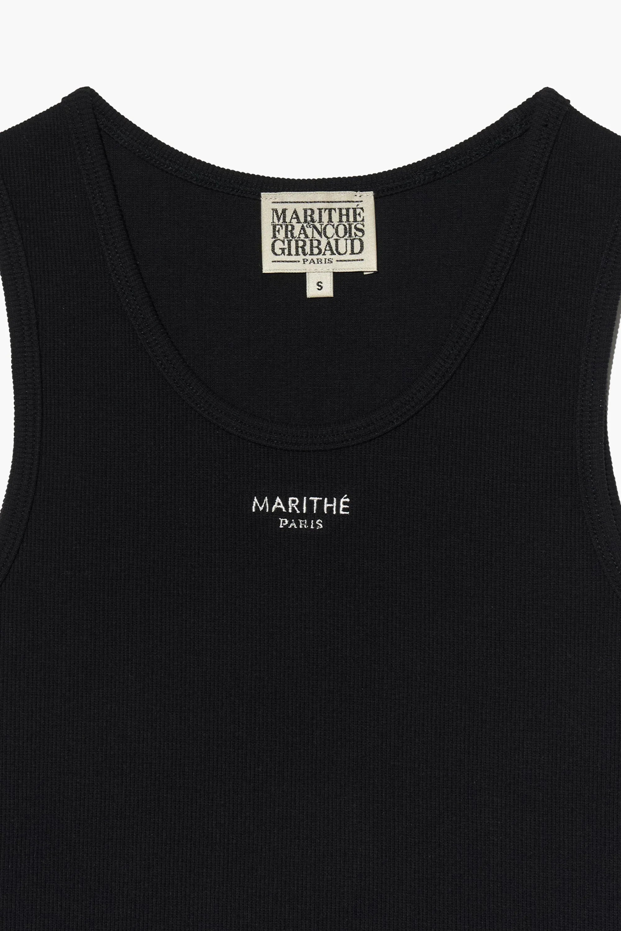 W U Neck Sleeveless Black