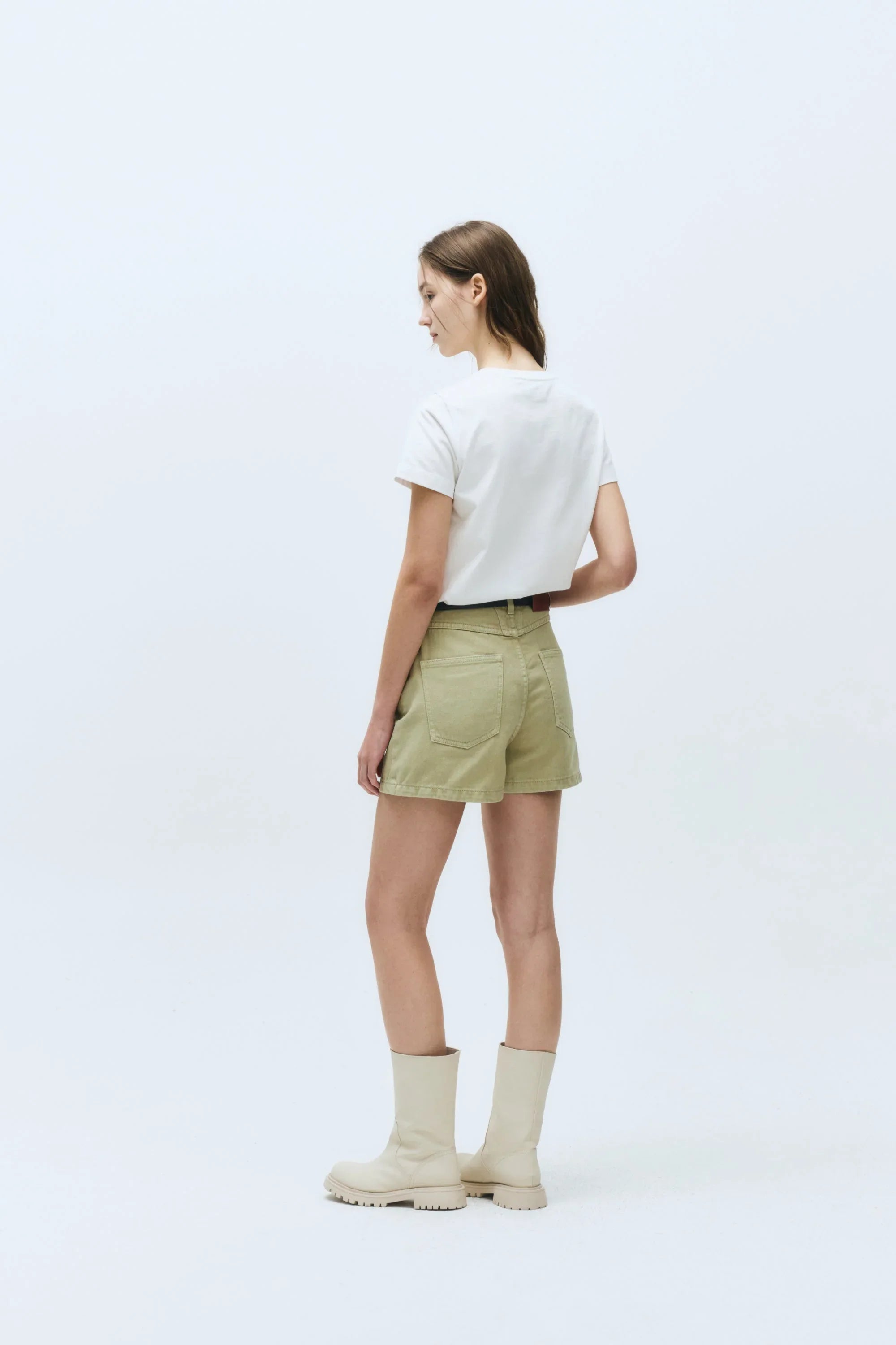 W Doodle Bear Tee White