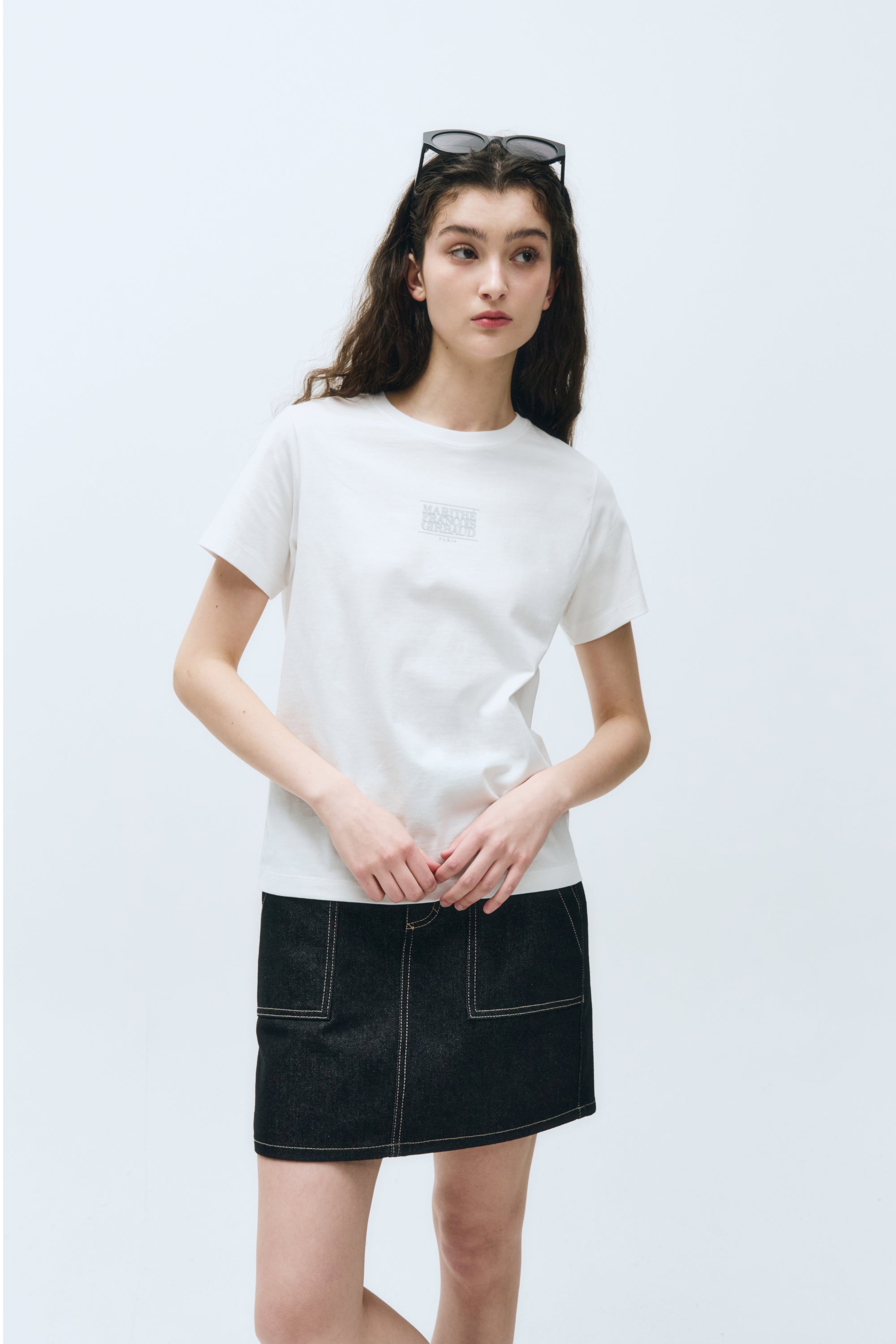 W Small Classic Logo Tee White