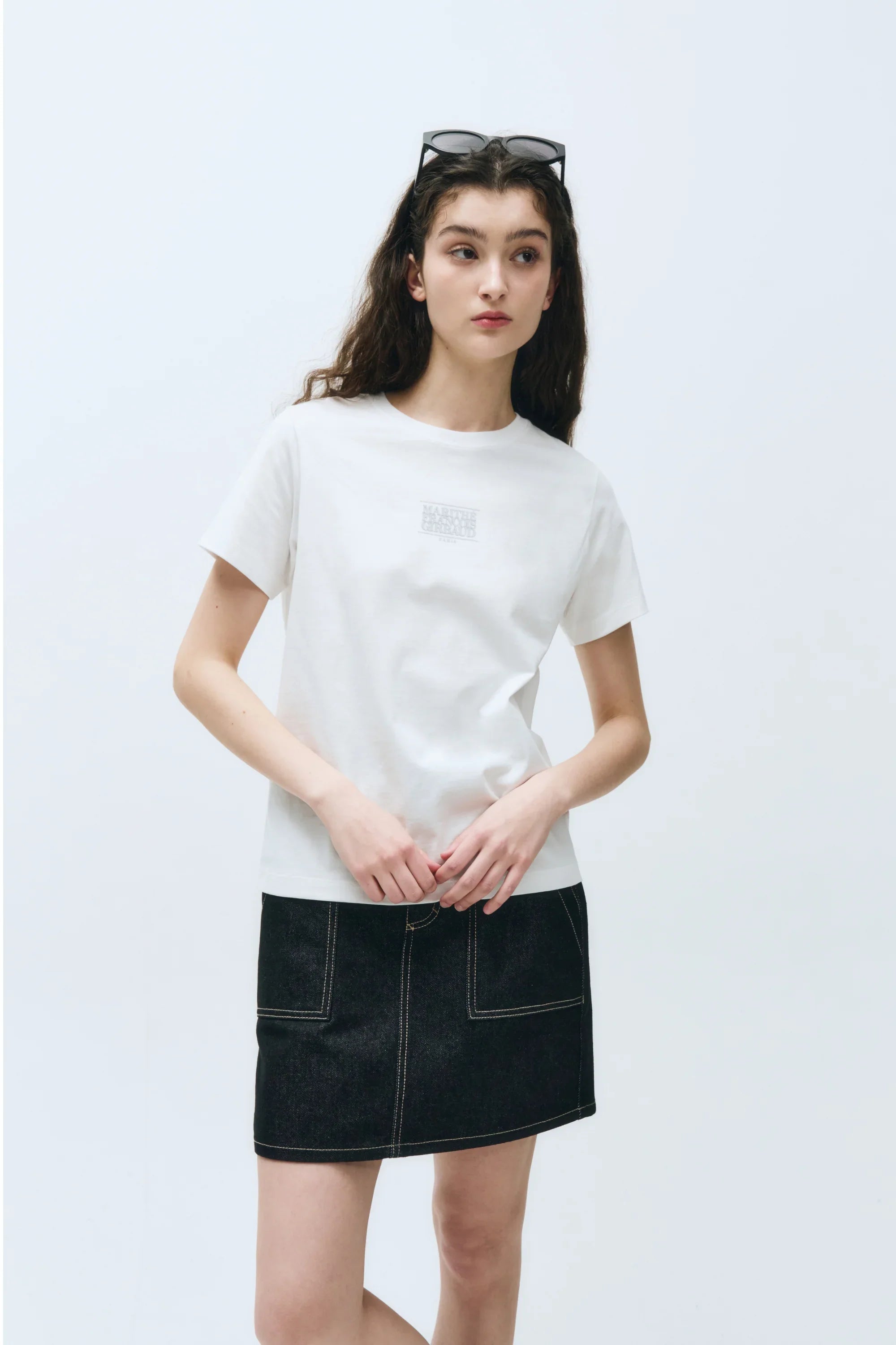 W Small Classic Logo Tee White