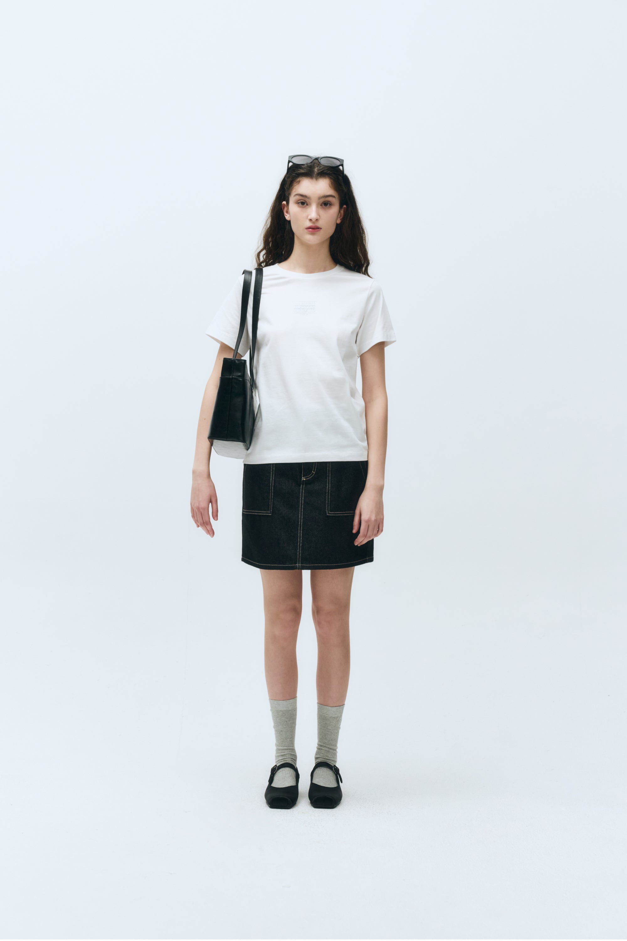 W Small Classic Logo Tee White