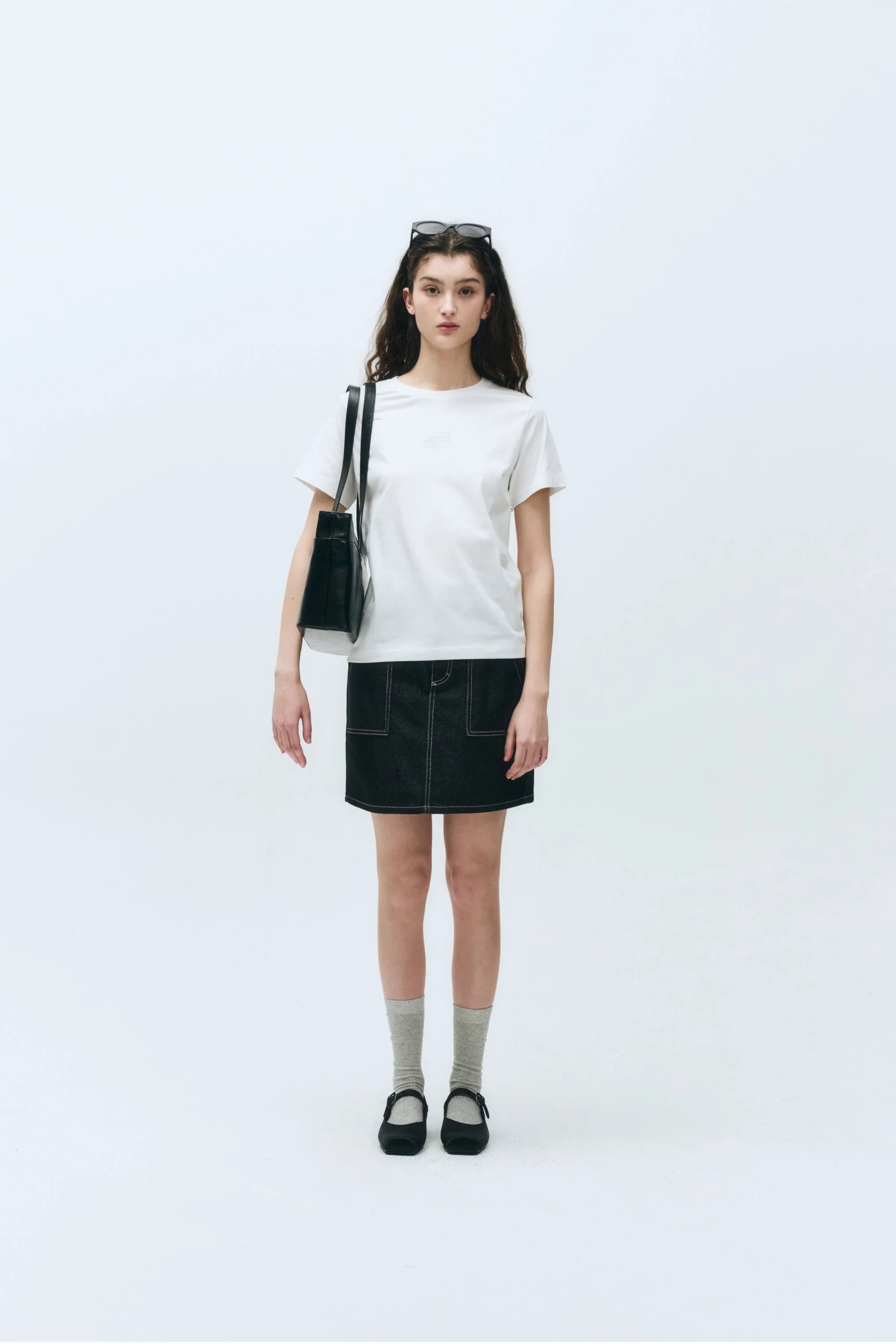 W Small Classic Logo Tee White