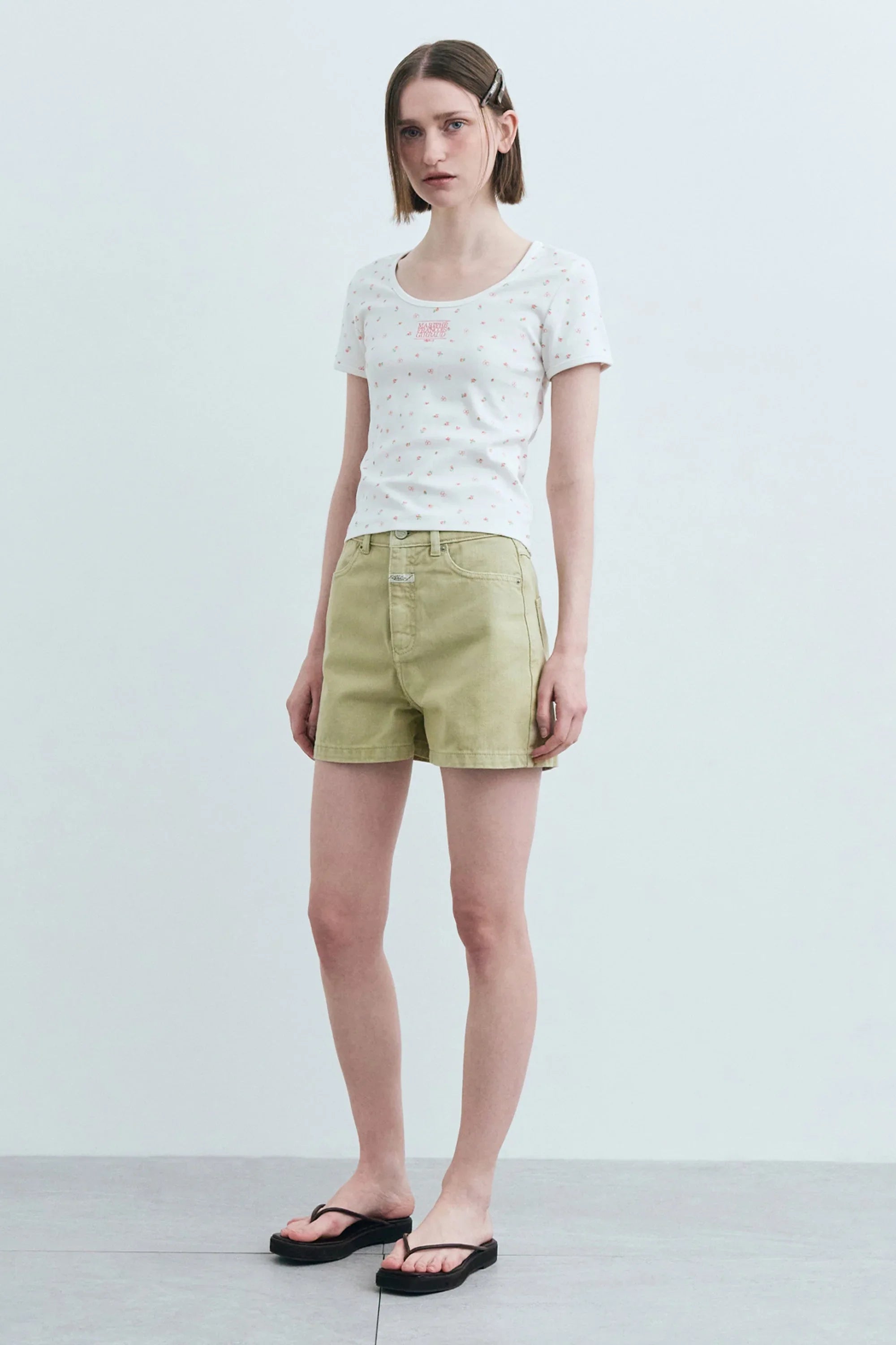 W Flower Short Sleeve Tee White