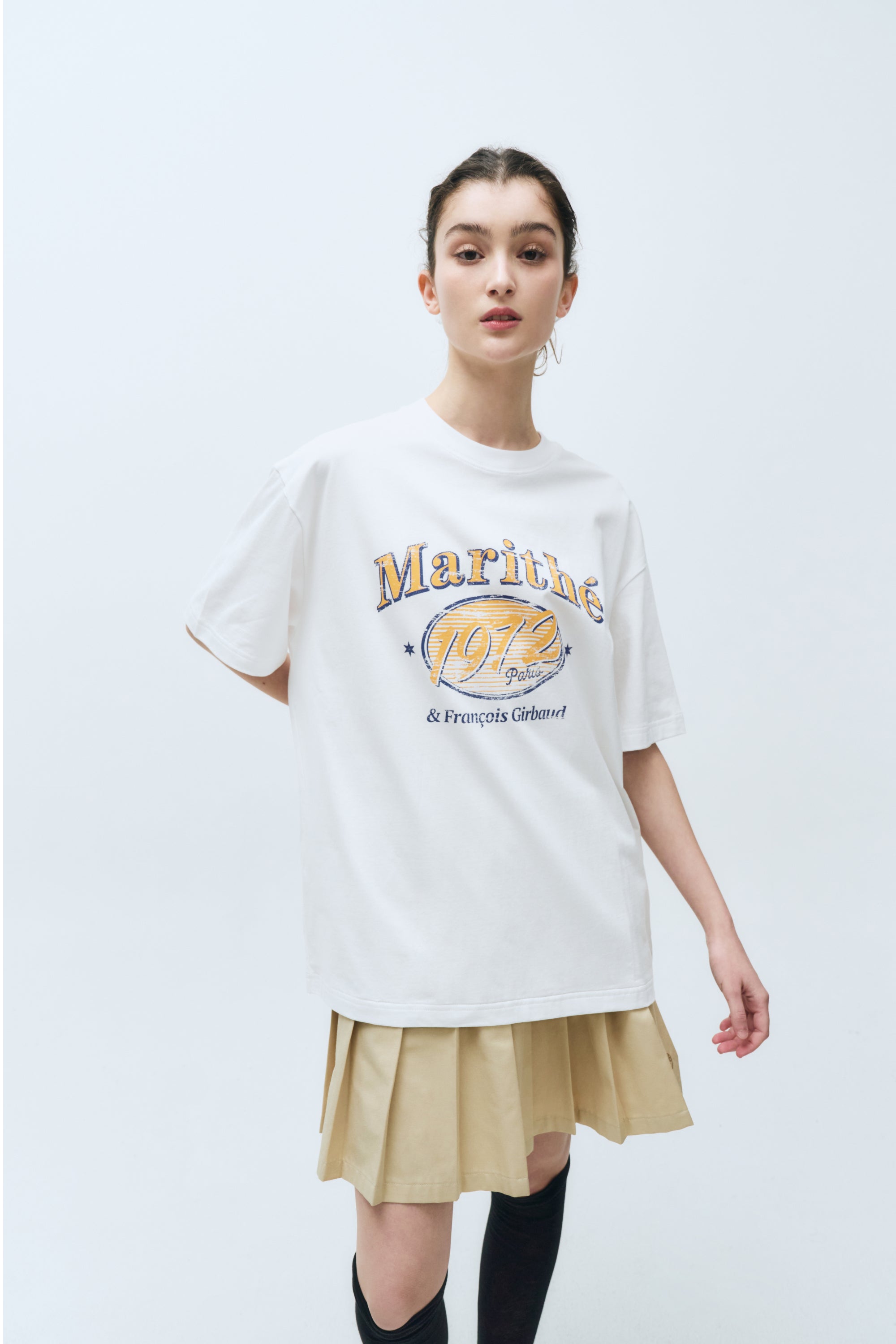 W Over Ellipse Graphic Tee White