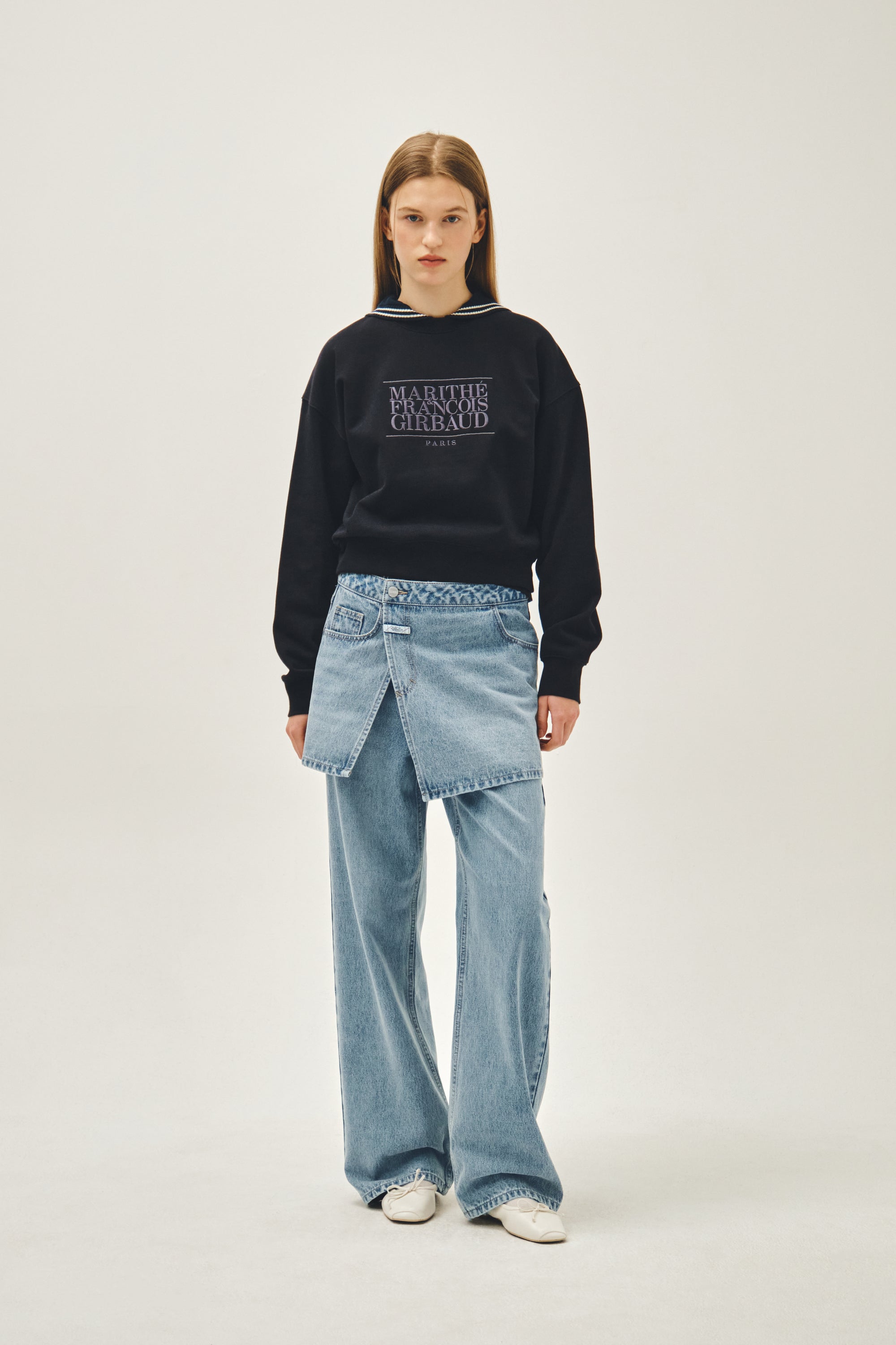 W Classic Logo Crop Sweatshirt Navy