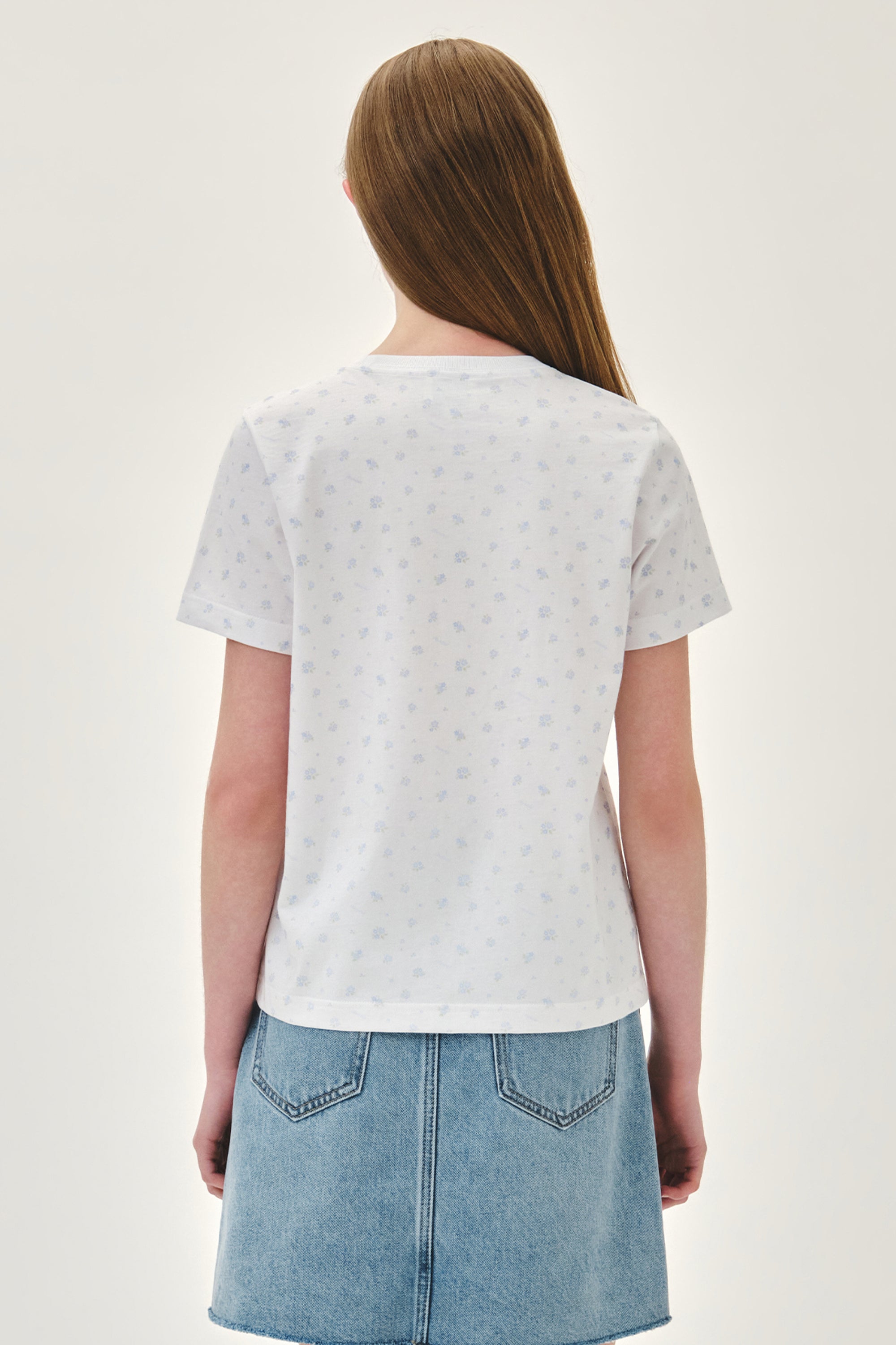 W Classic Logo Tee Flower