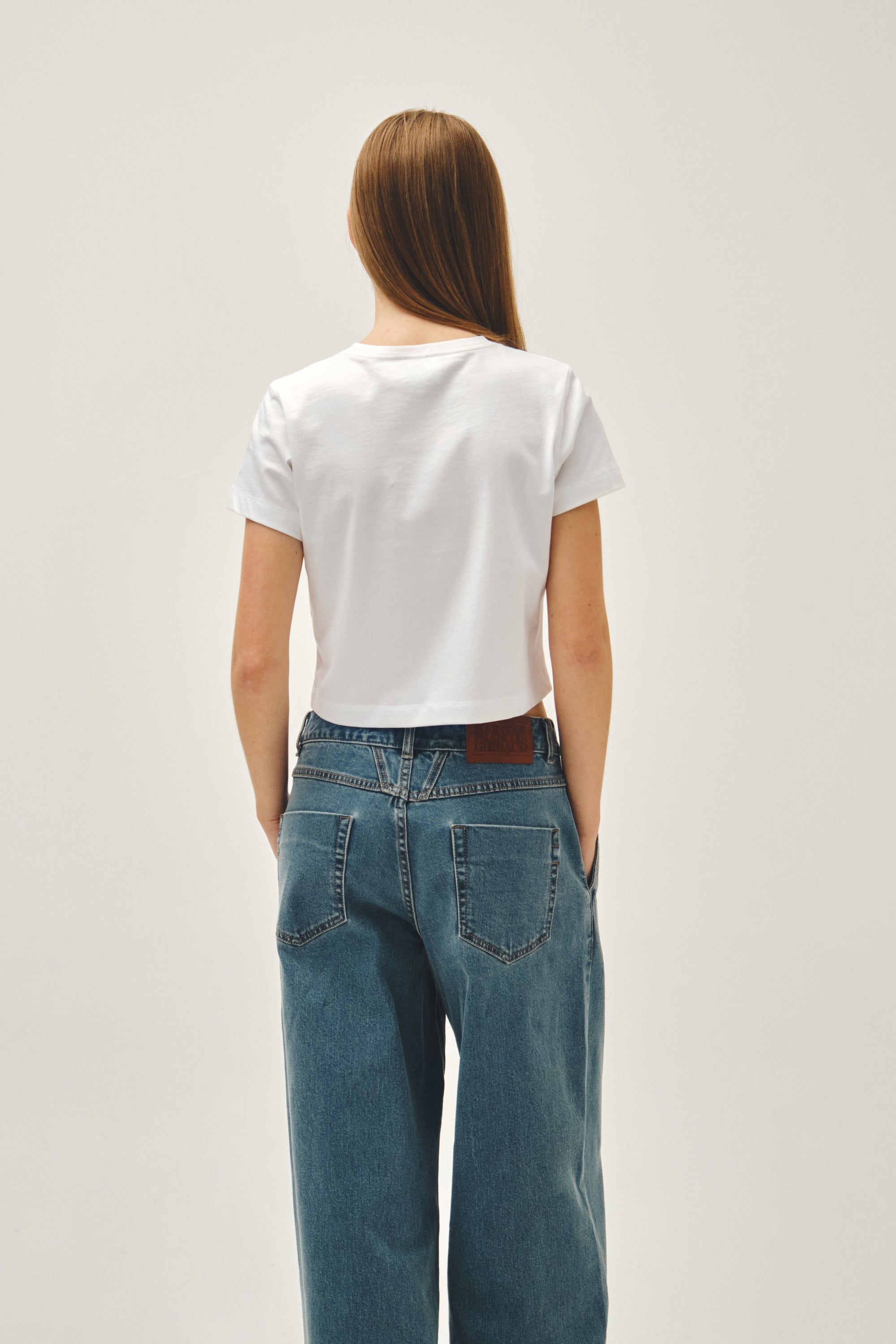 W Classic Logo Crop Tee White