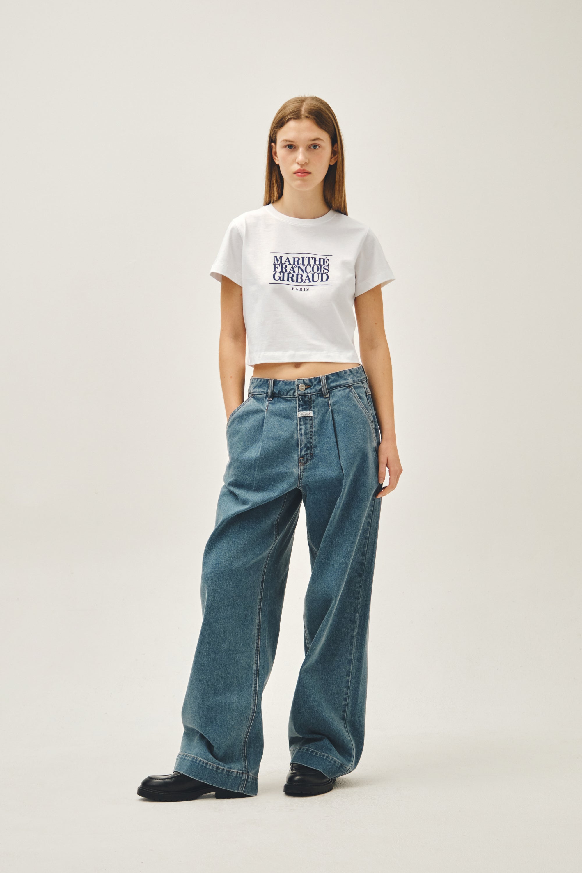 W Classic Logo Crop Tee White
