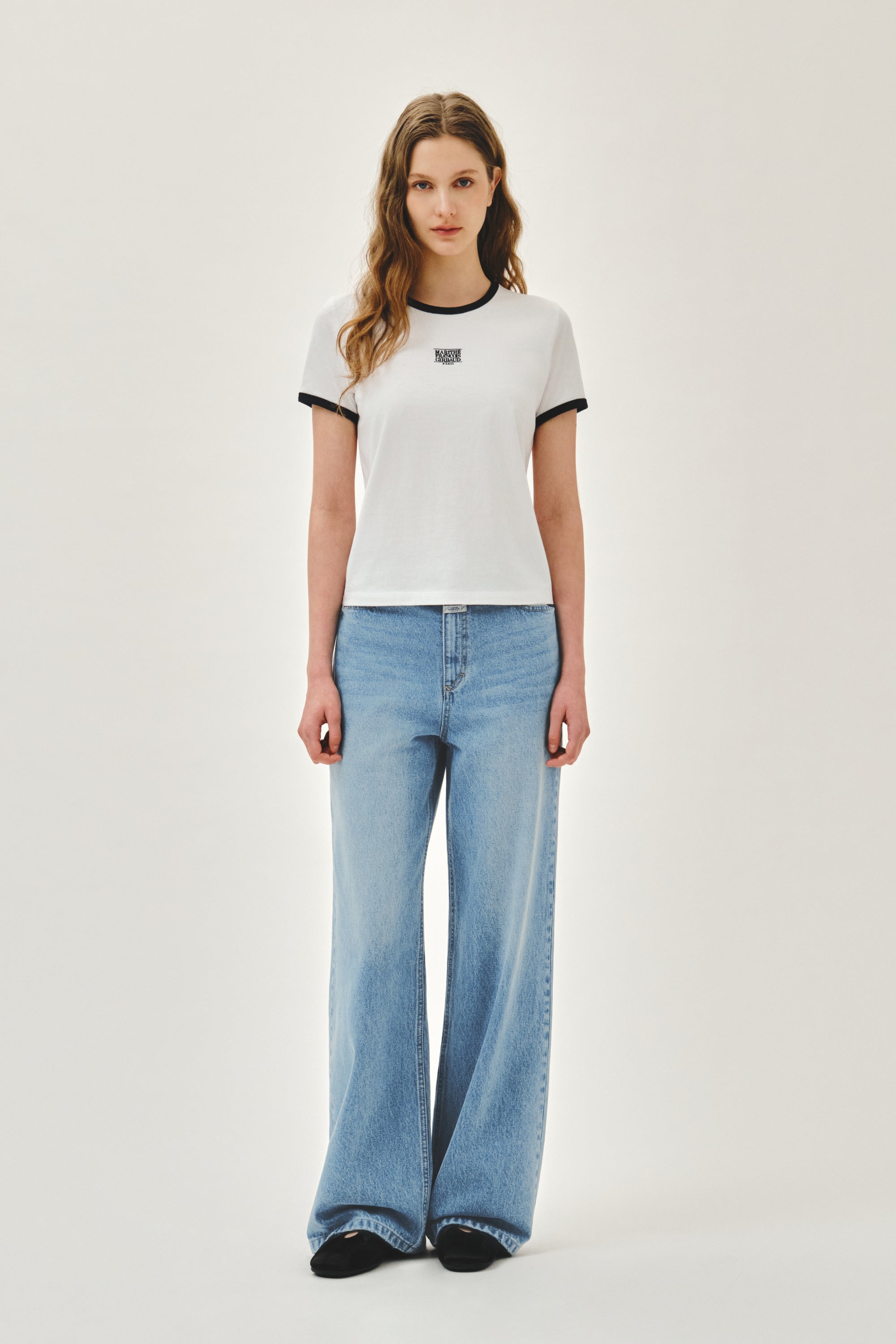 W Classic Logo Ringer Tee White