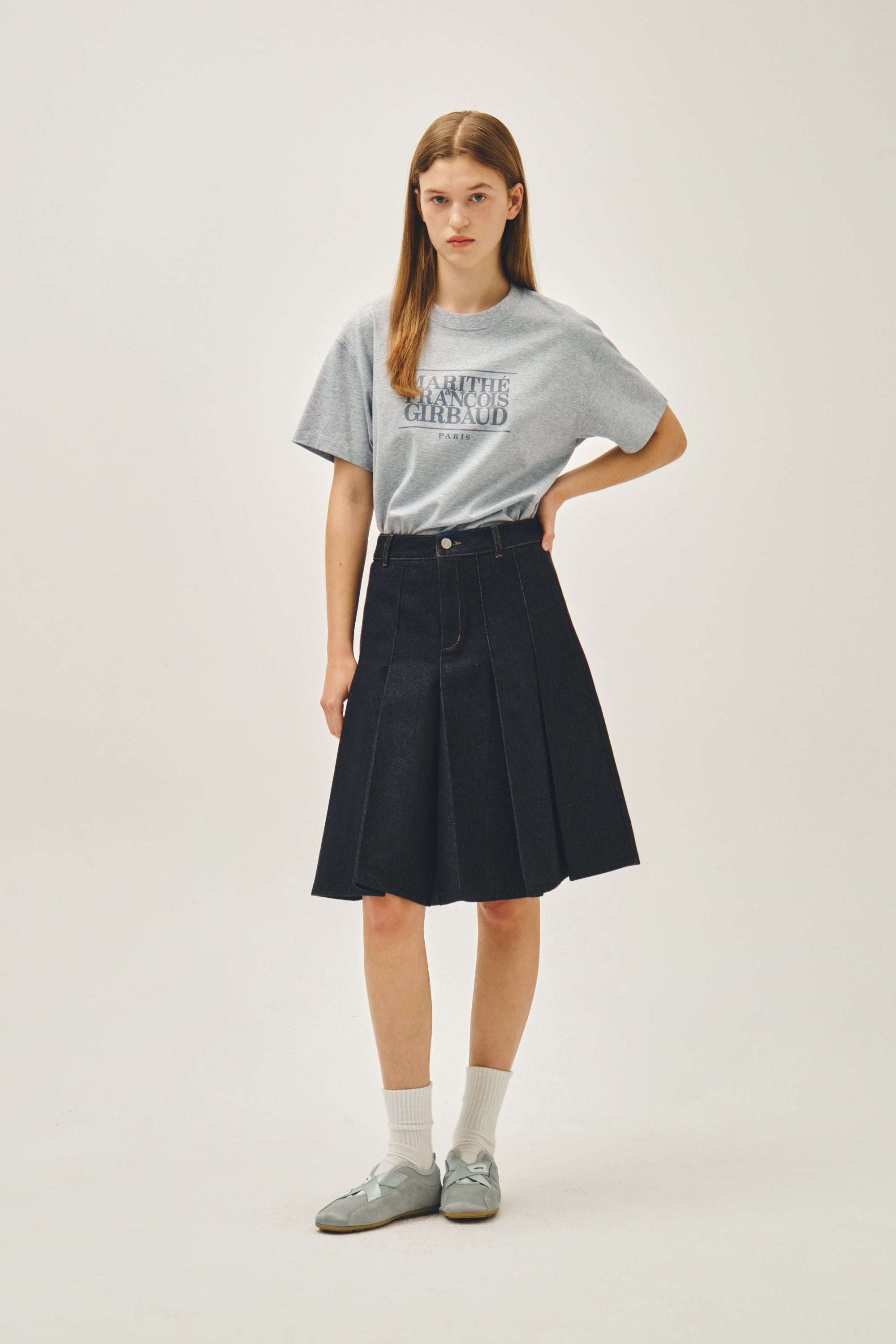 Classic Logo Tee Heather Gray