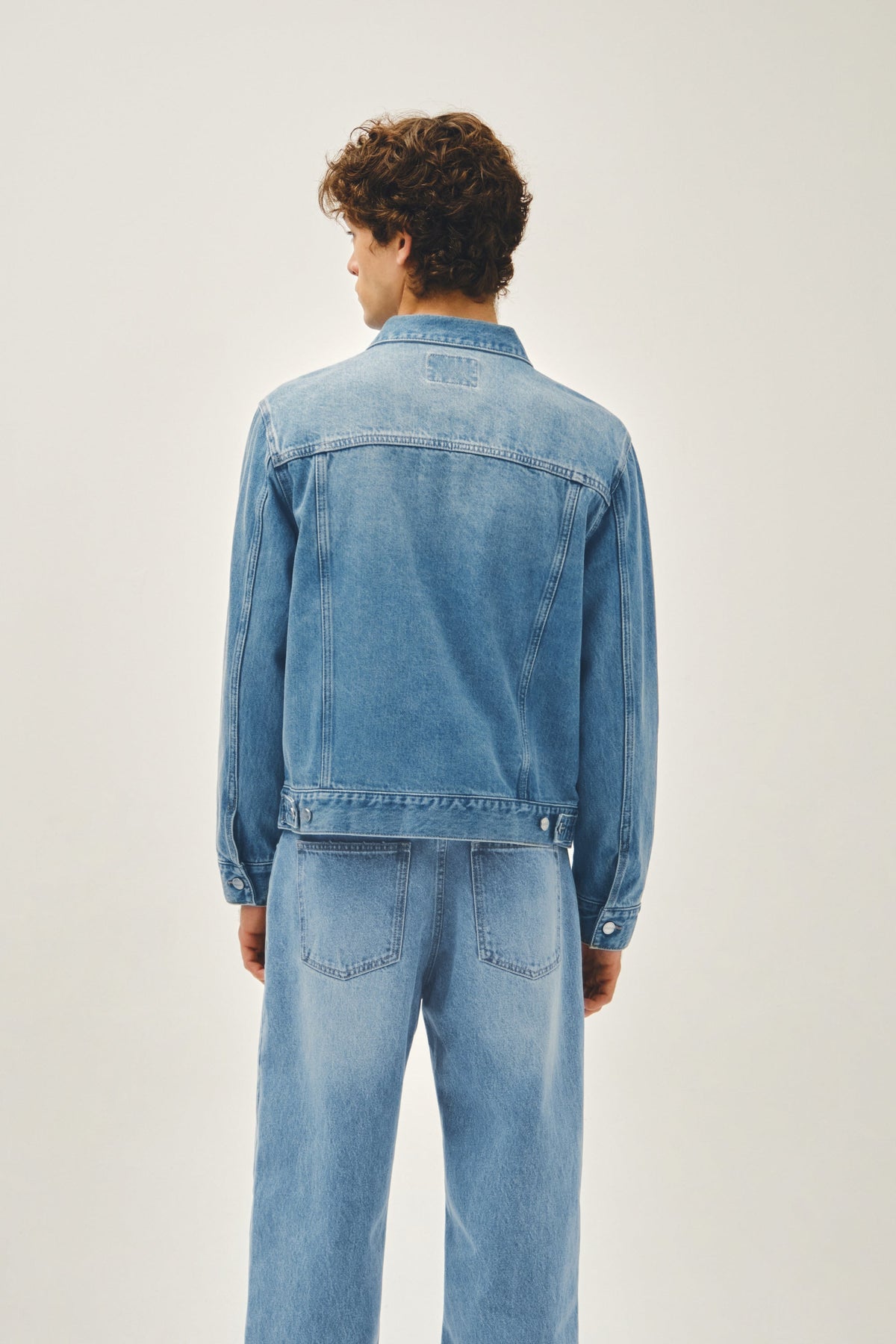 Regular Denim Trucker Jacket Light Blue