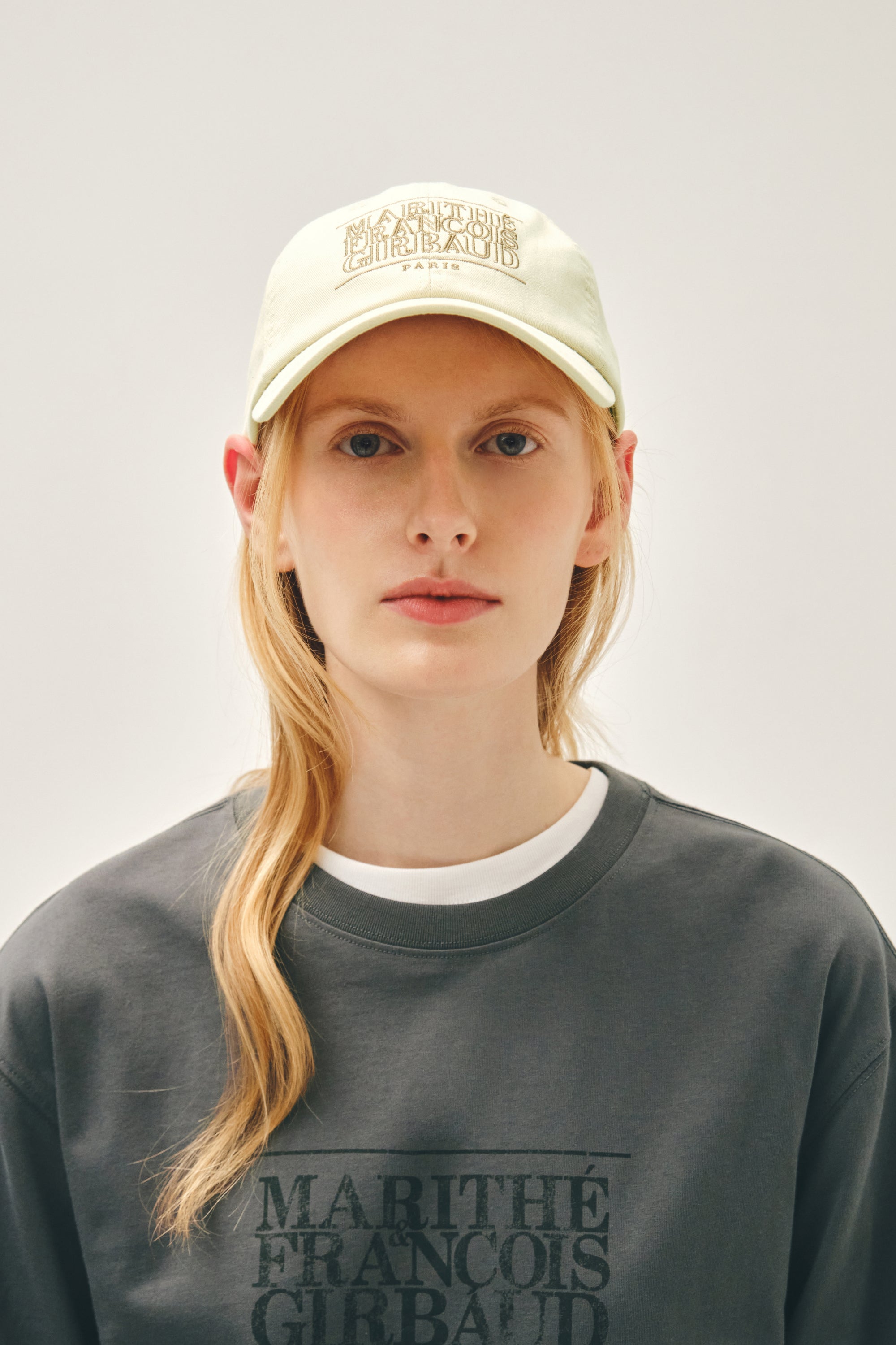Outline Classic Logo Cap Ivory