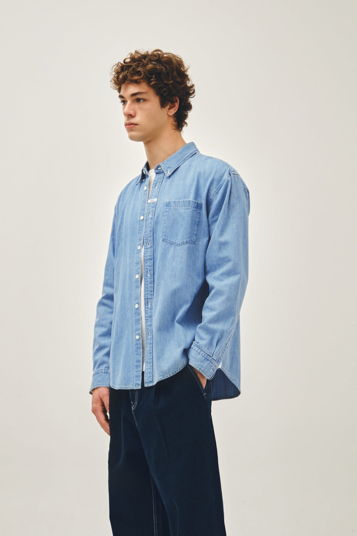 Uni Basic Denim Shir Light Blue