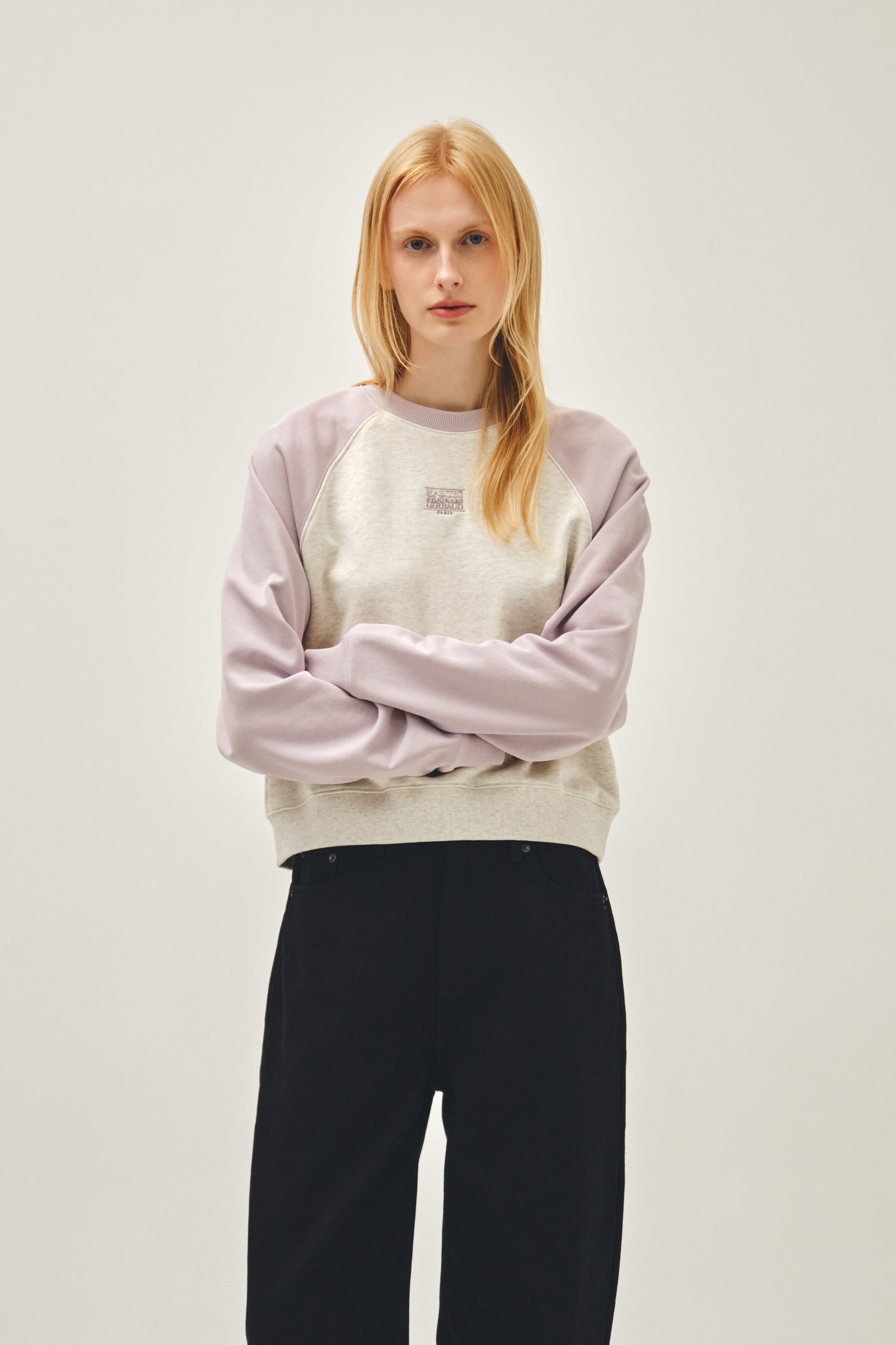 W Block Classic Logo Raglan Crop Sweatshirt Light Purple