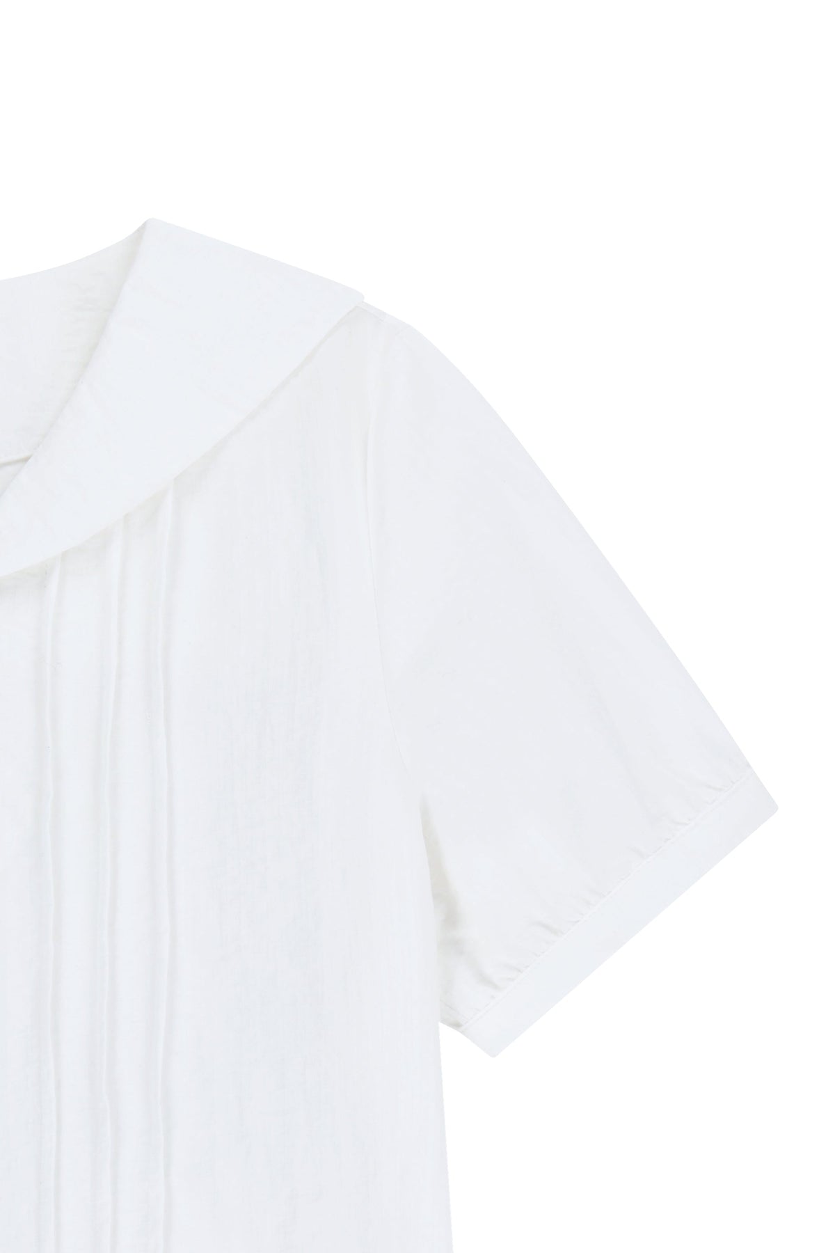 W Pin Tuck Sailor Half Sleeve Shirt White