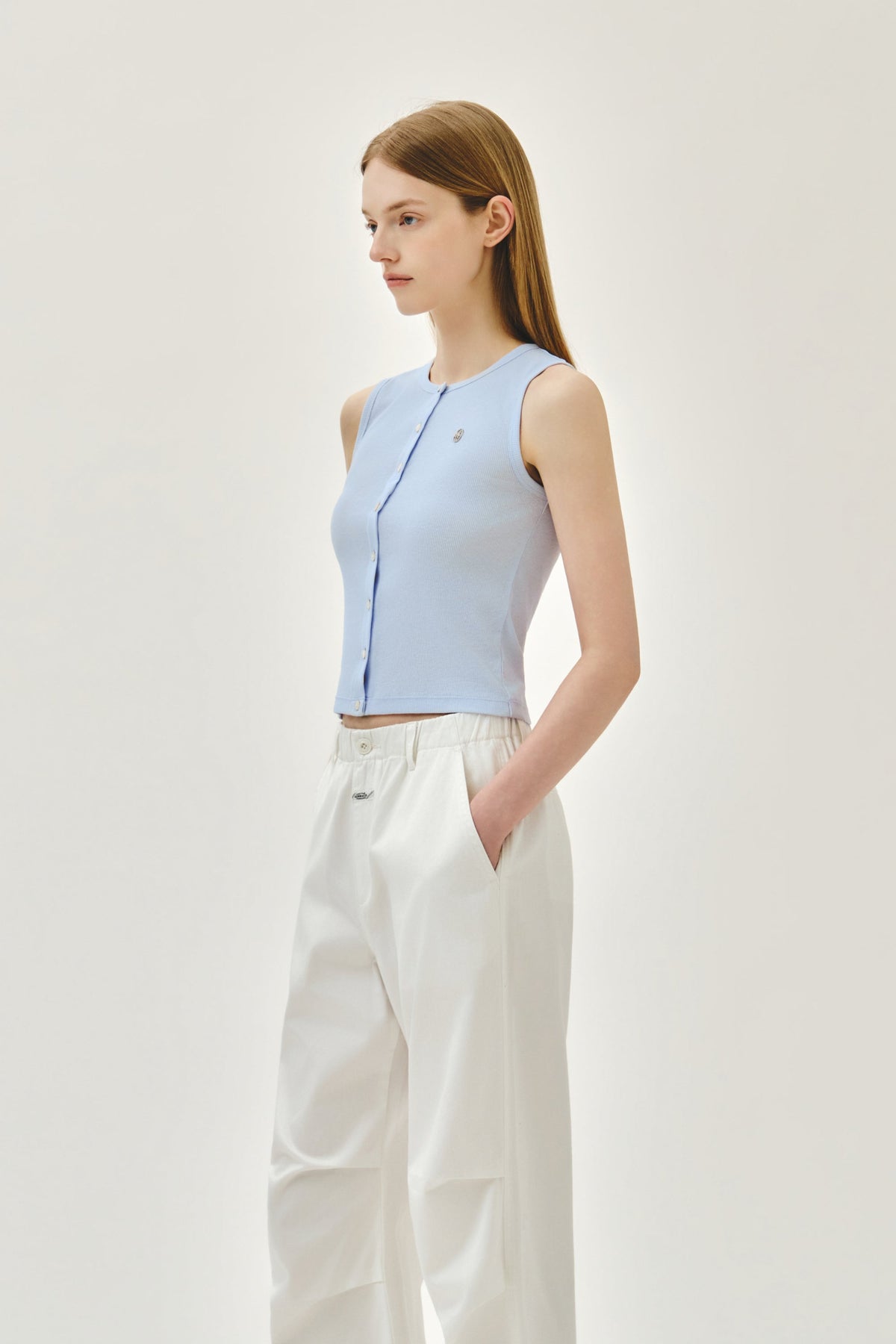 W Button Up Sleeveless Light Blue