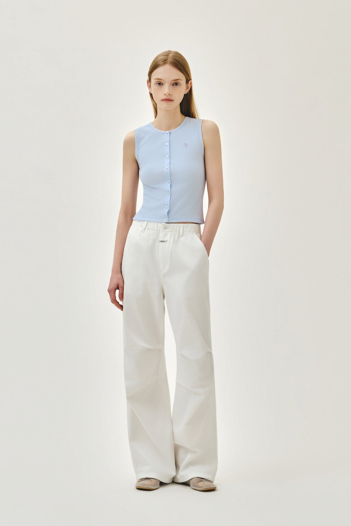 W Button Up Sleeveless Light Blue